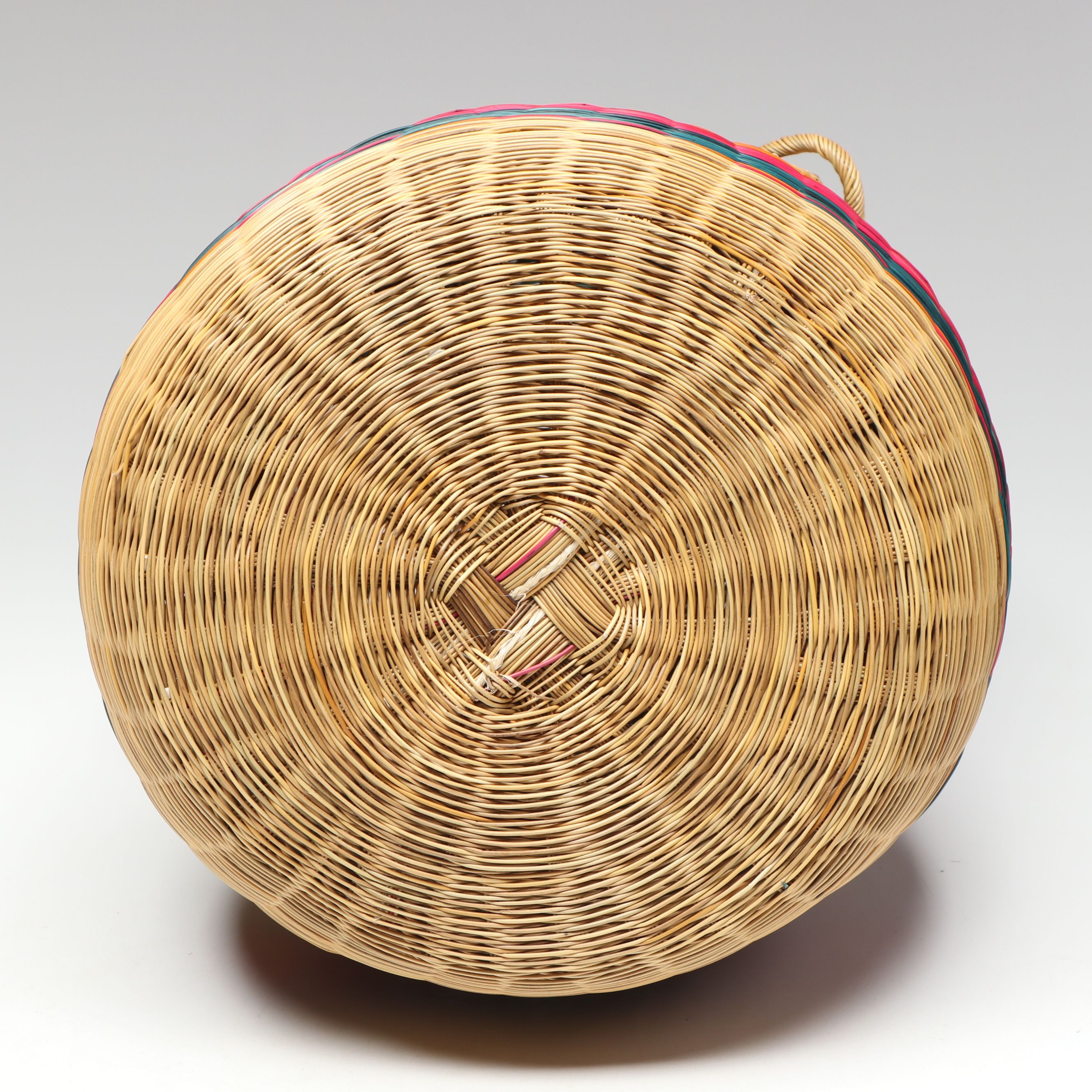 Colombian Esparto Grass Purse and Baskets