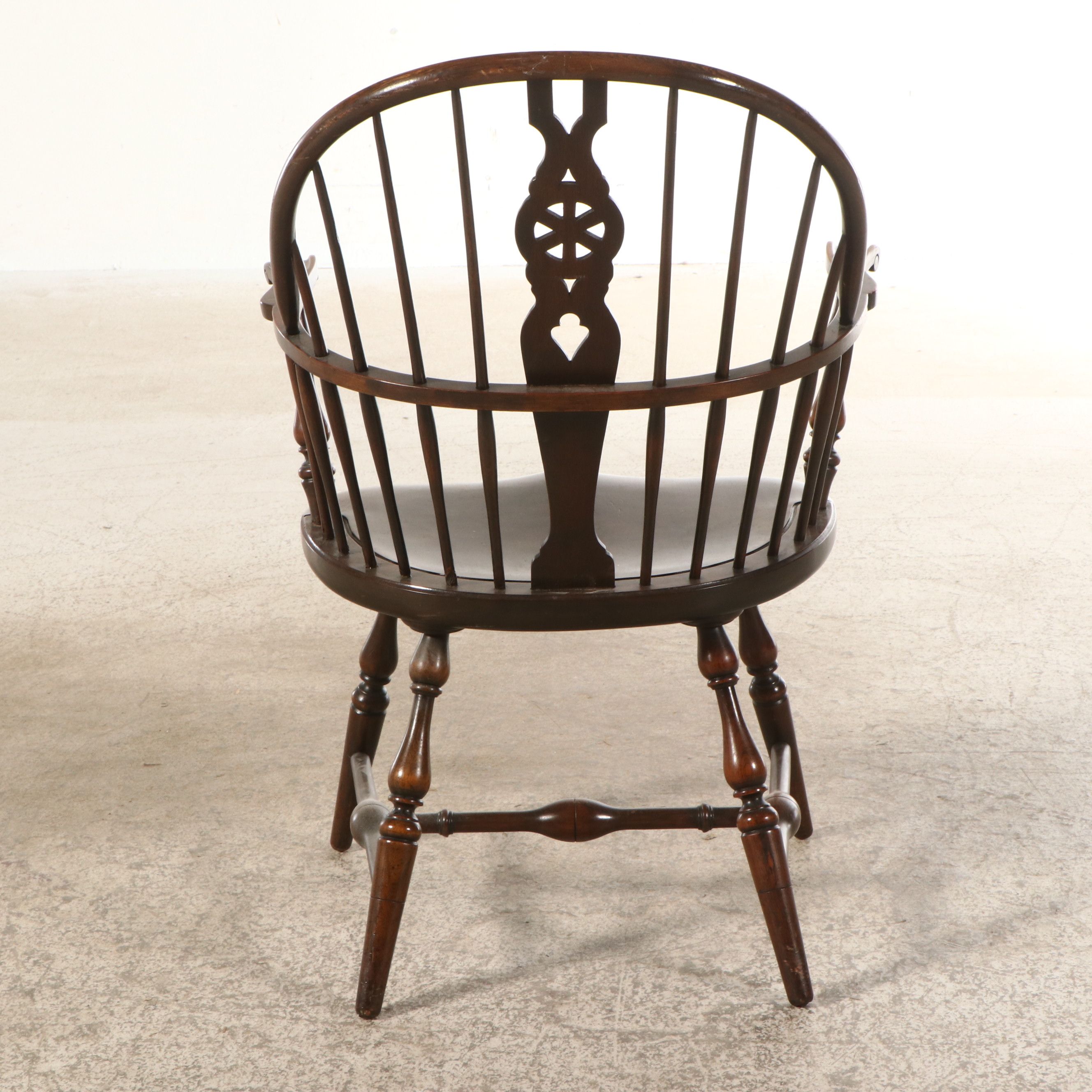 Elm Windsor Armchair