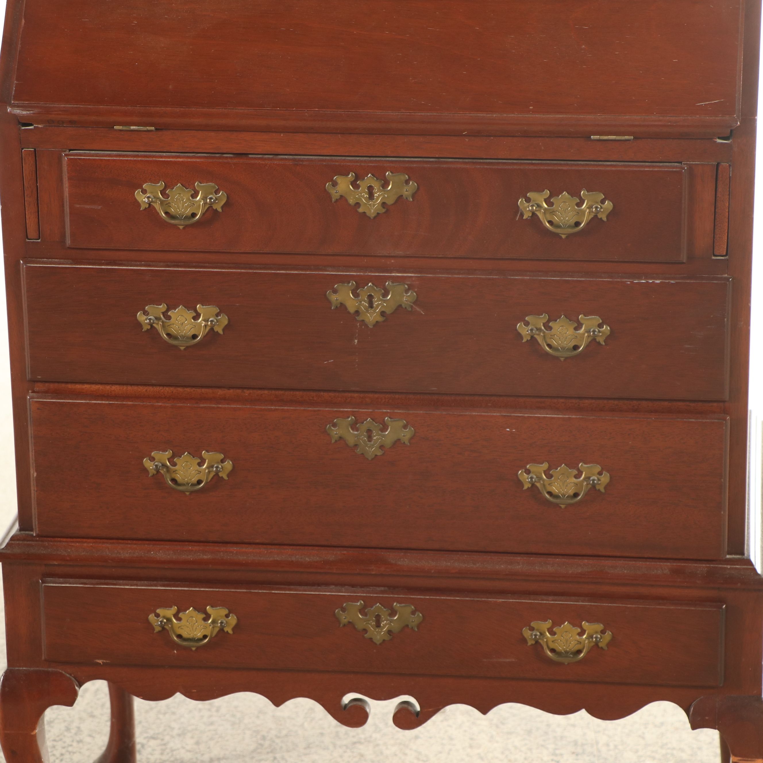 Queen Anne Style Mahogany Slant Front Desk, 20th Century
