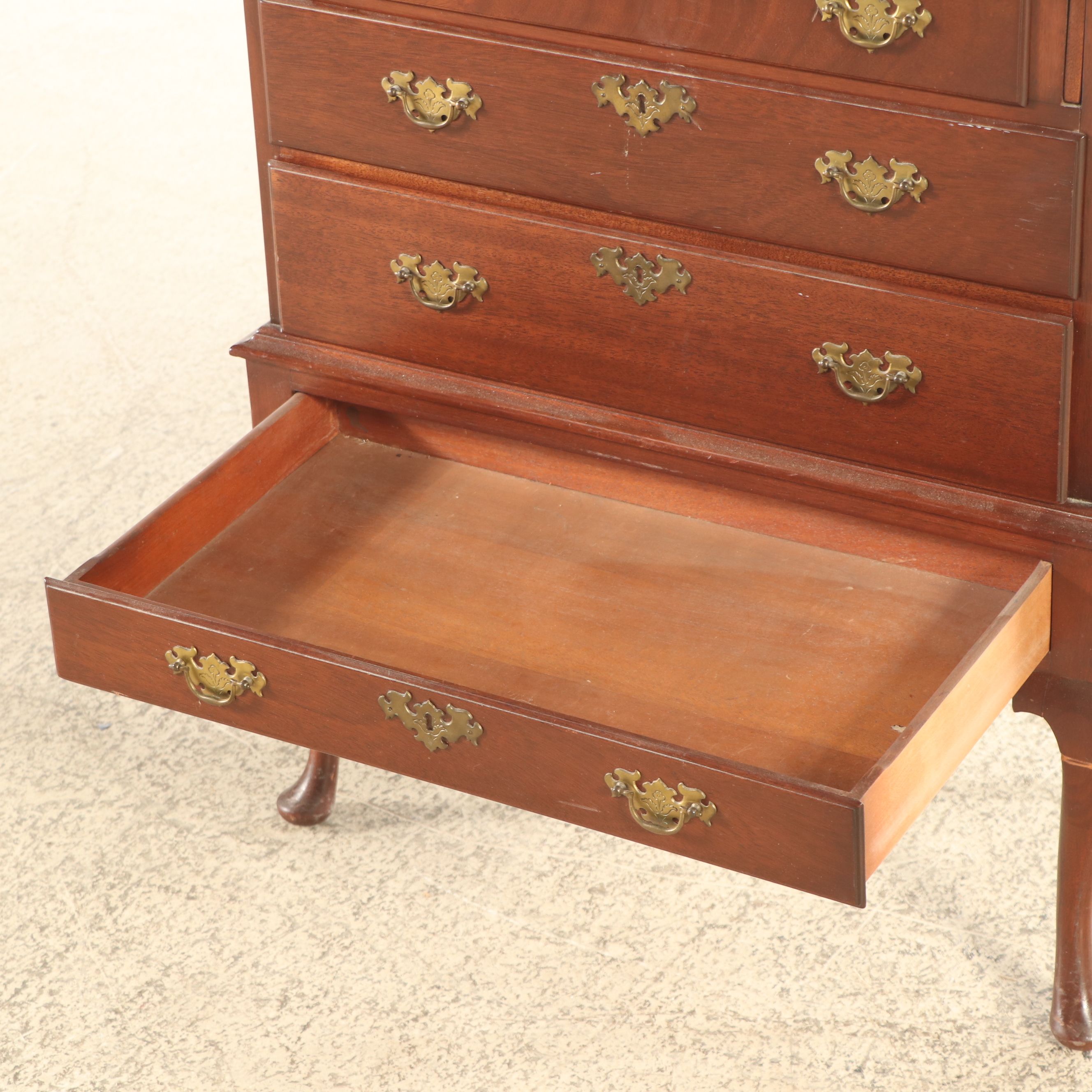 Queen Anne Style Mahogany Slant Front Desk, 20th Century