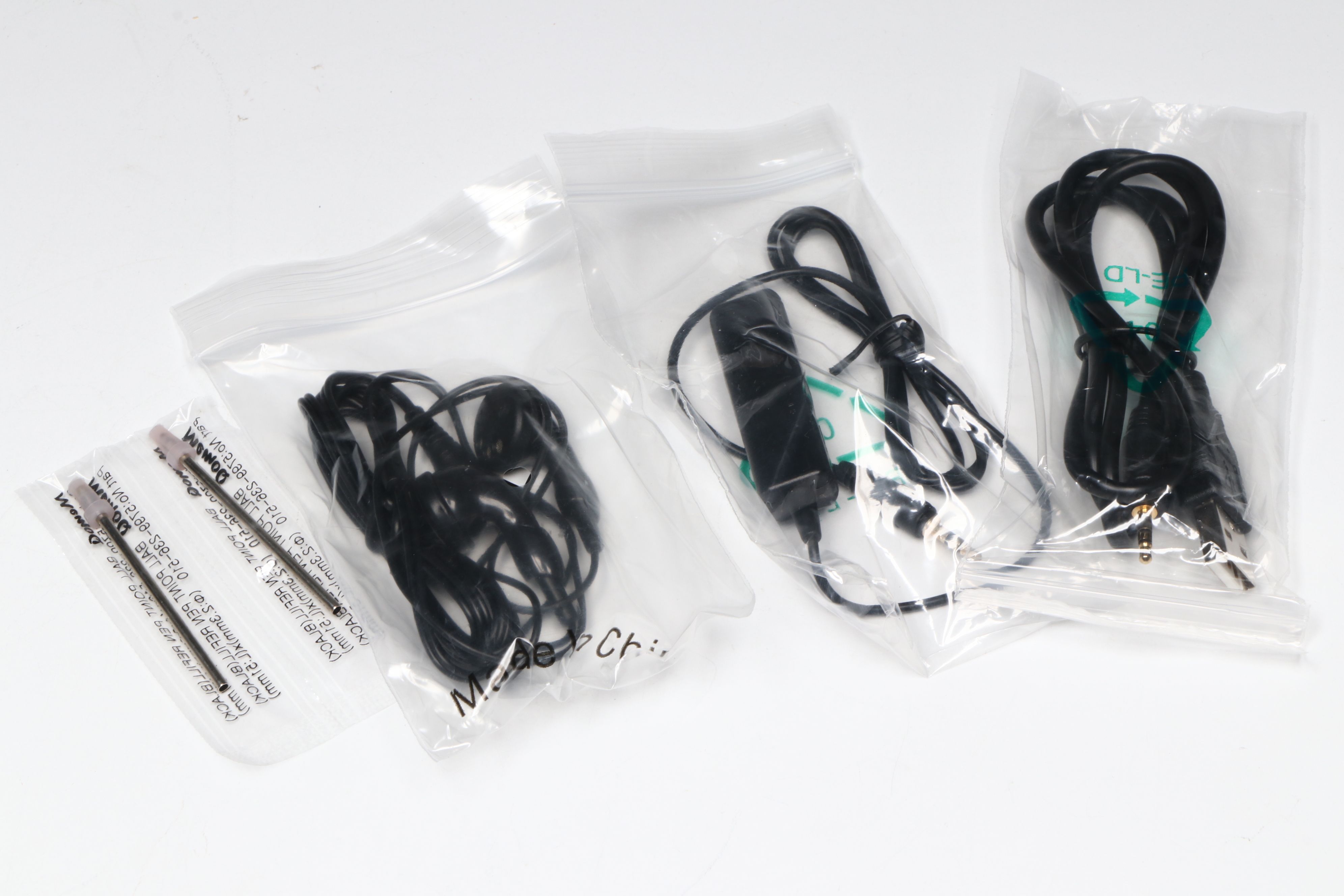 MemoQ Digital Voice Recorder and Ballpoint Pen