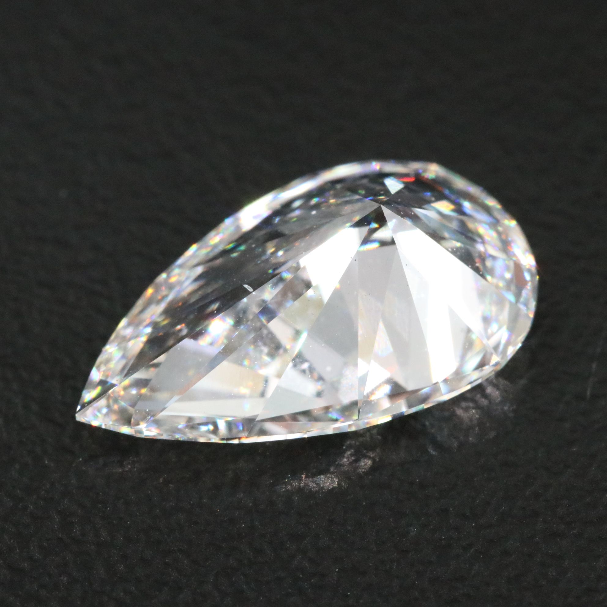 Loose 4.05 CT Lab Grown Diamond with IGI Report