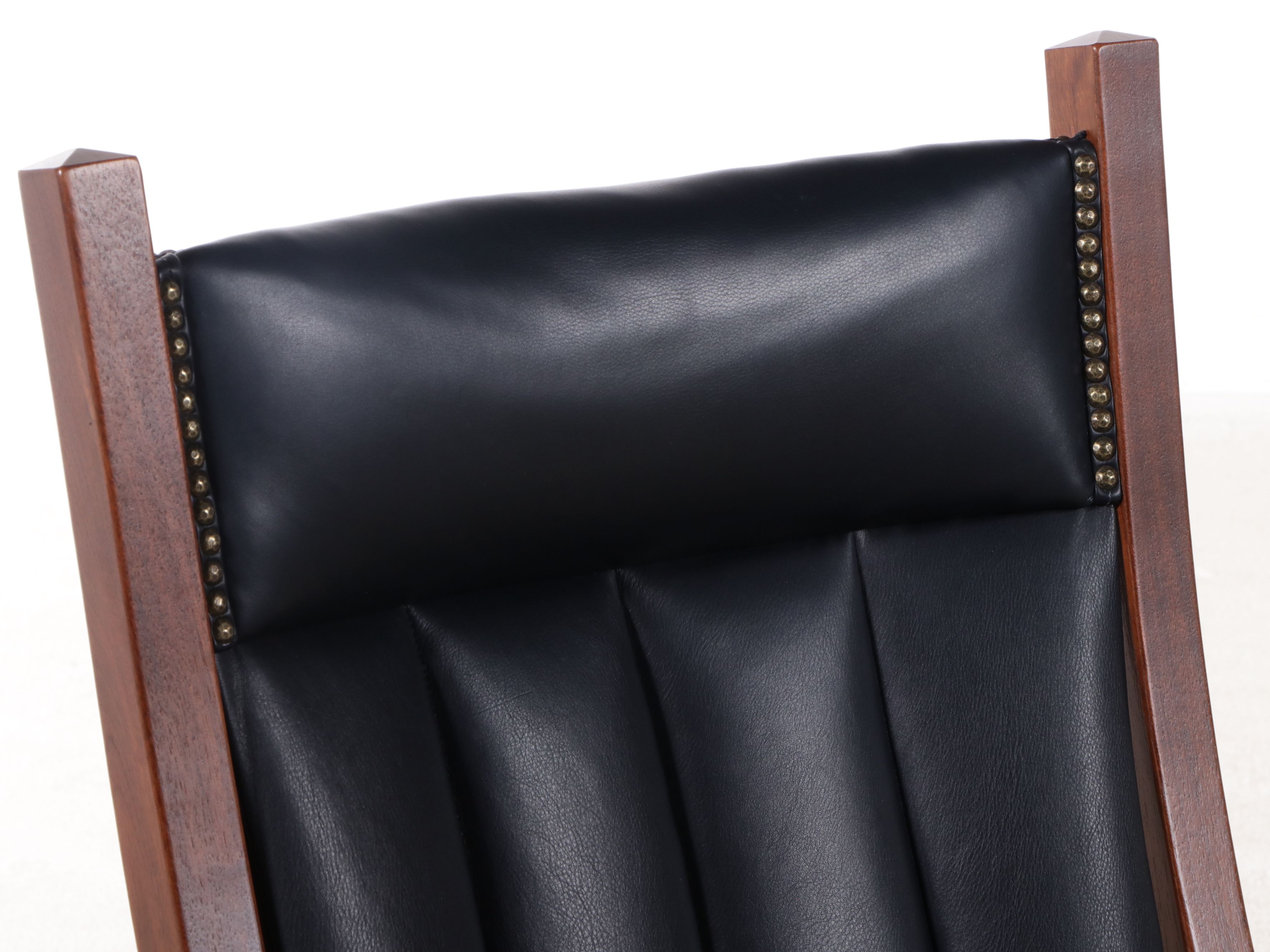 Buckeye Rocker Craftsman Style Bench-Made Walnut and Leather Swivel Glider Chair