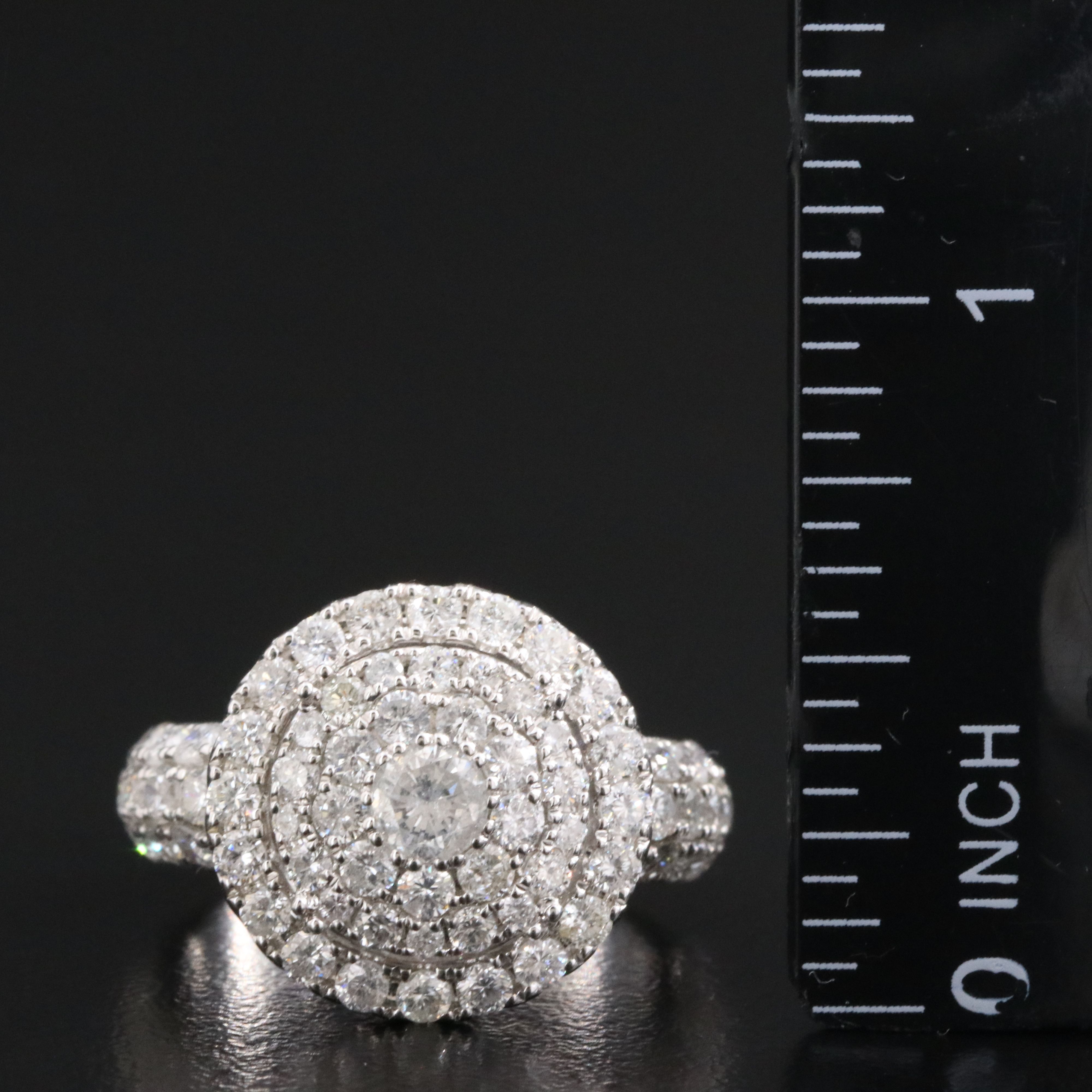 14K 1.96 CTW Diamond Circle Cluster Ring