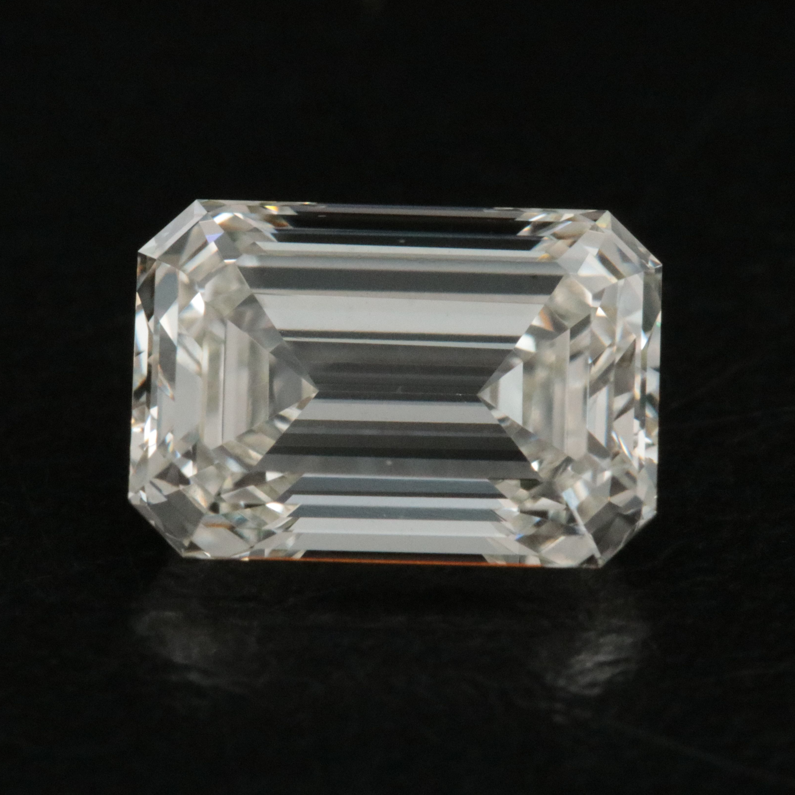 Loose 1.93 CT Lab Grown Diamond with IGI Report