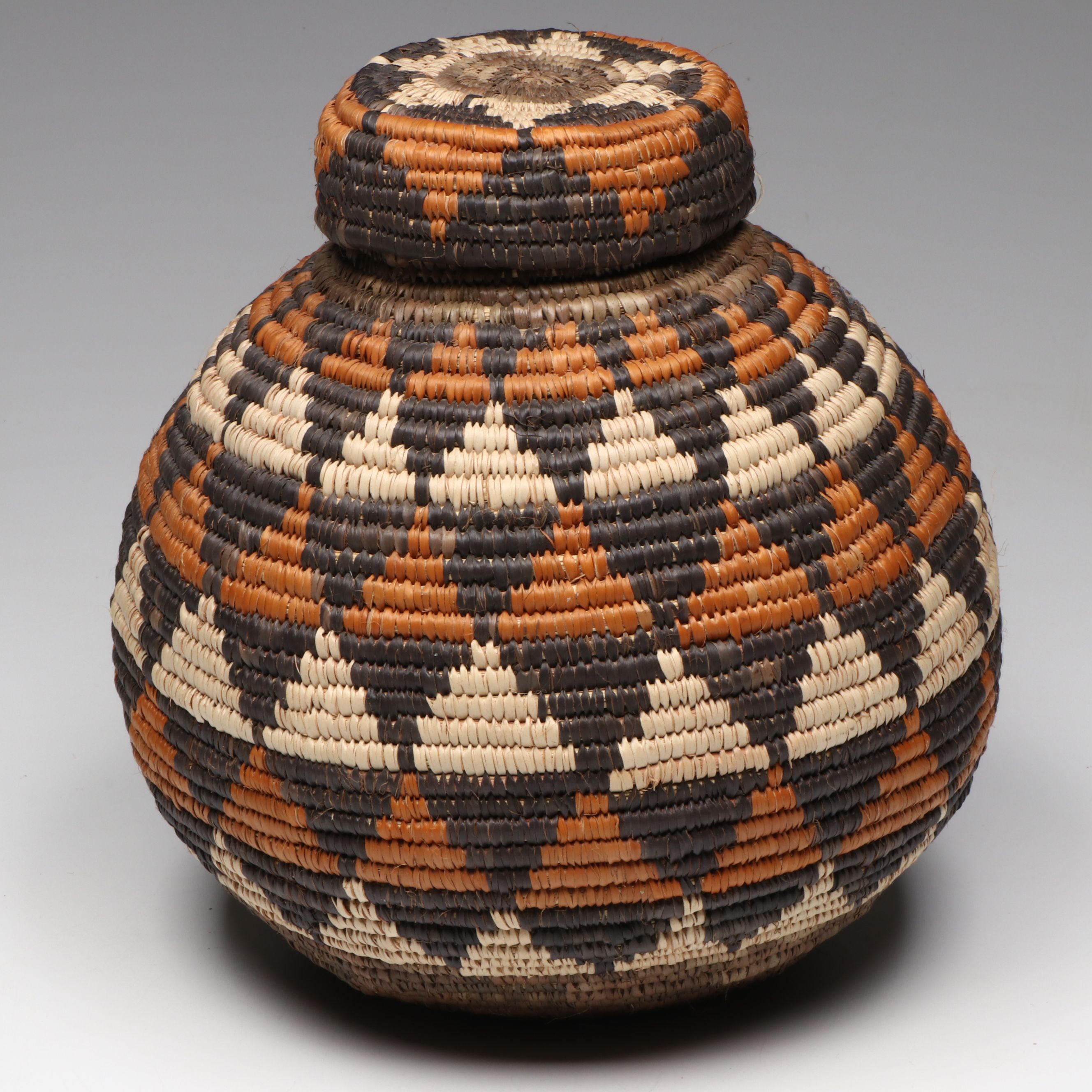 Zulu Ilala Palm and Natural Dye Isichumo and Bowl Baskets