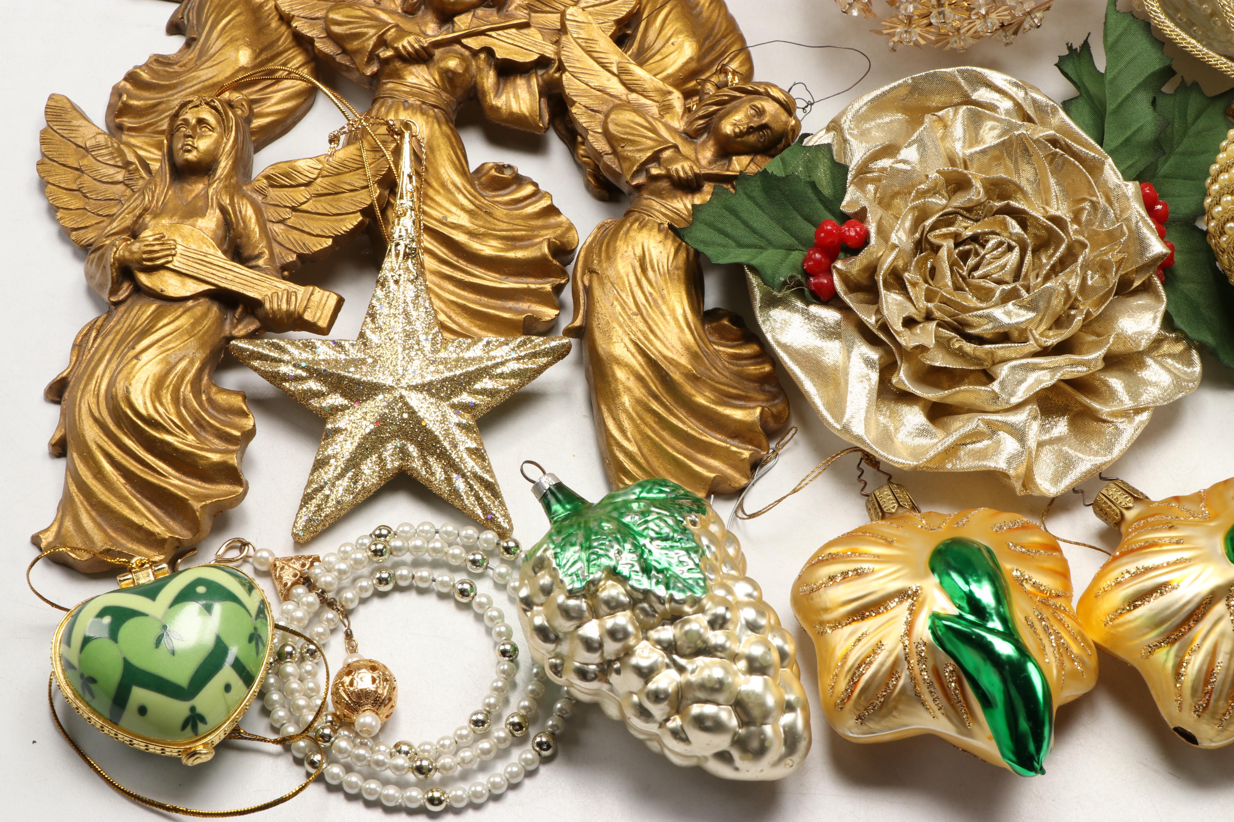 White House Annual with Lenox and Other Christmas Ornaments