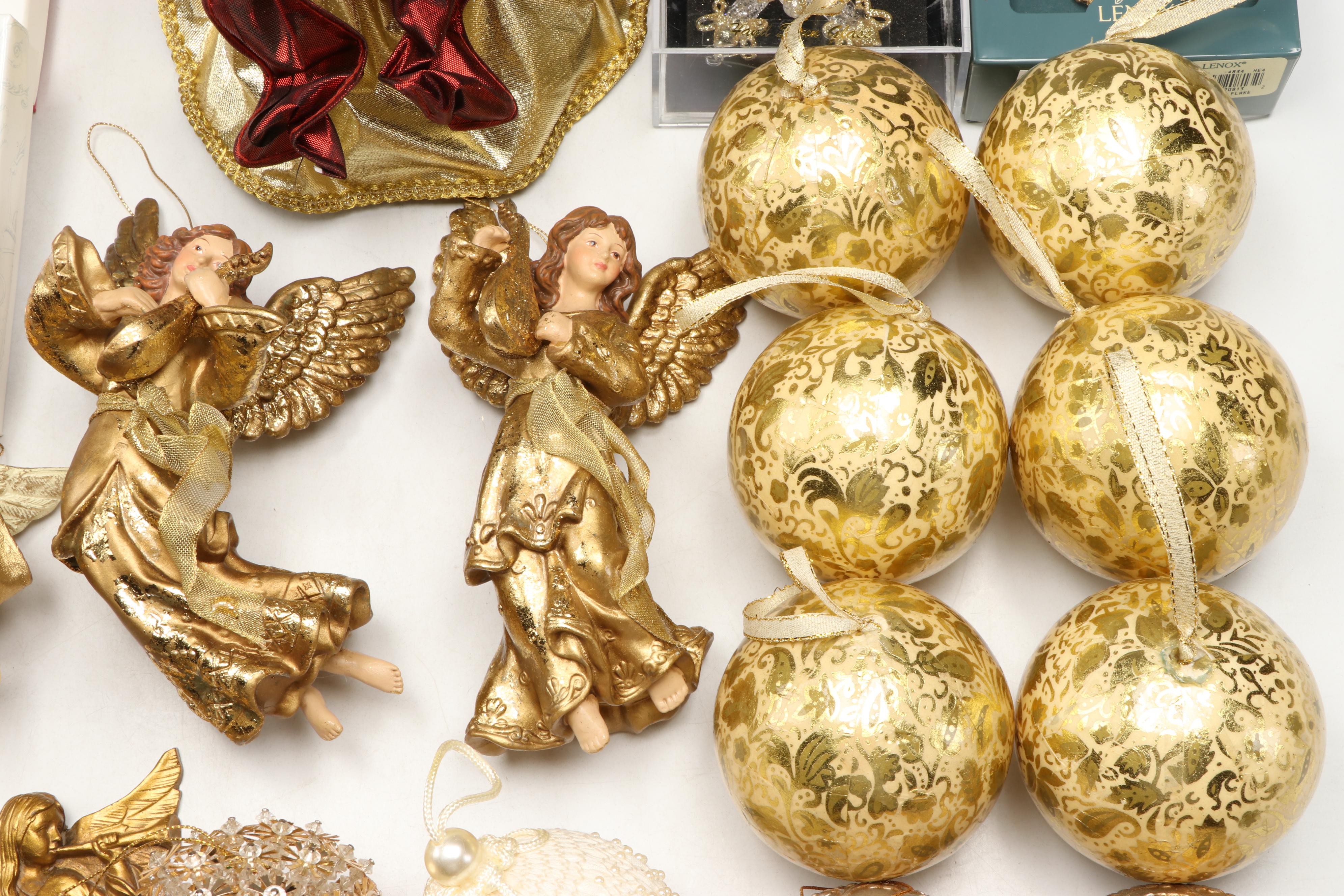White House Annual with Lenox and Other Christmas Ornaments
