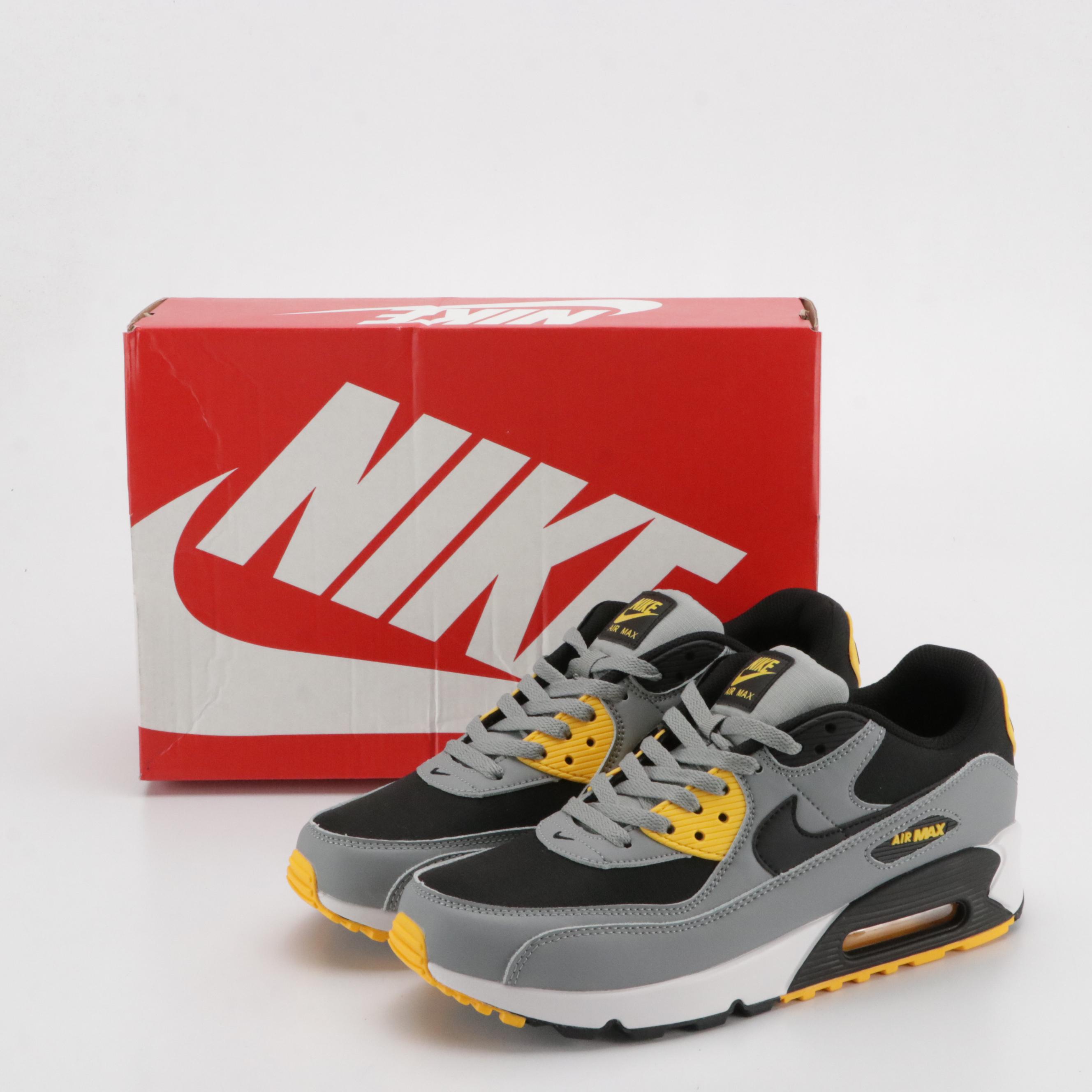 Men's Nike Air Max 90 "Classic Batman" Sneakers in Box