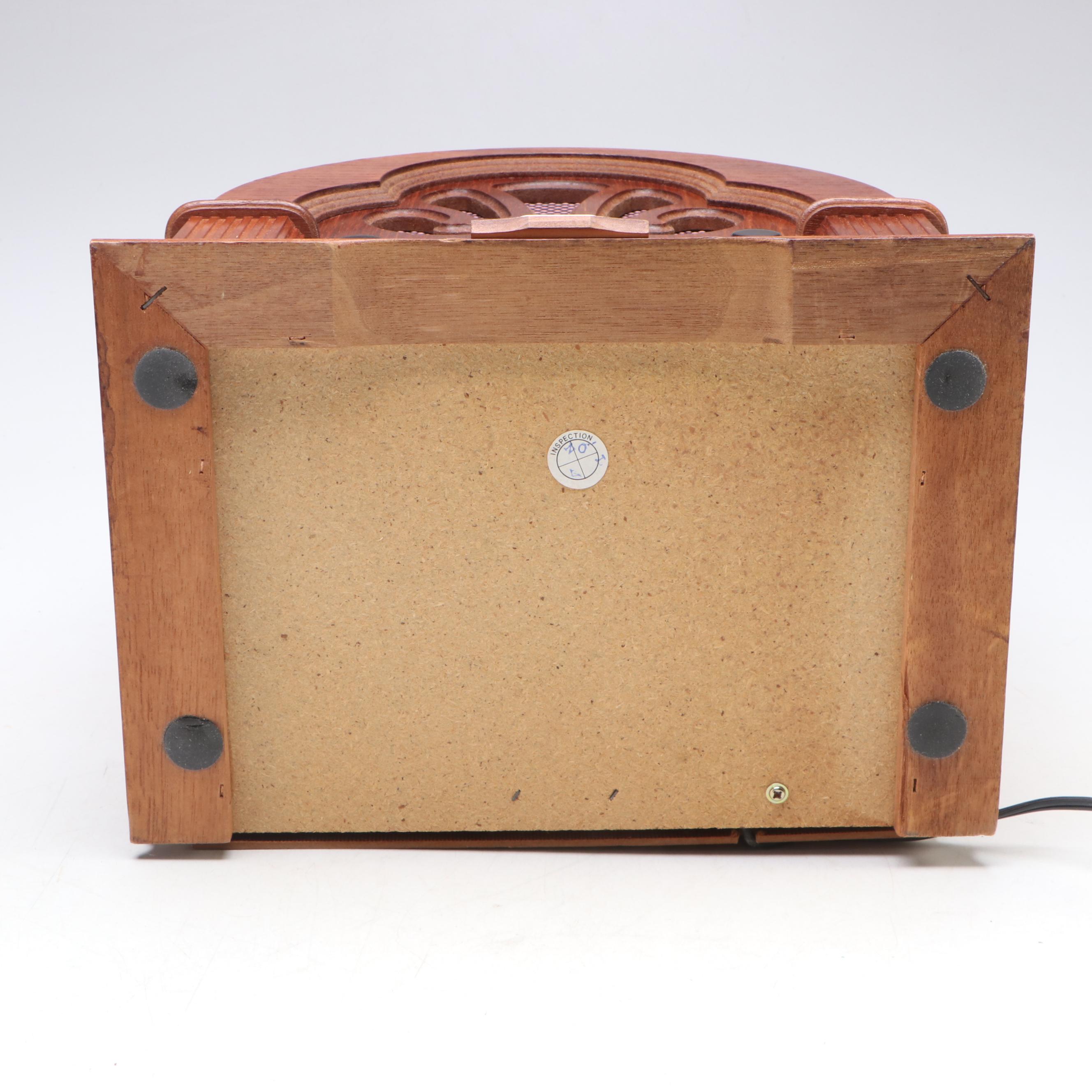 Thomas Model BD-109 Collector's Edition Wood Veneer Radio, 1980s