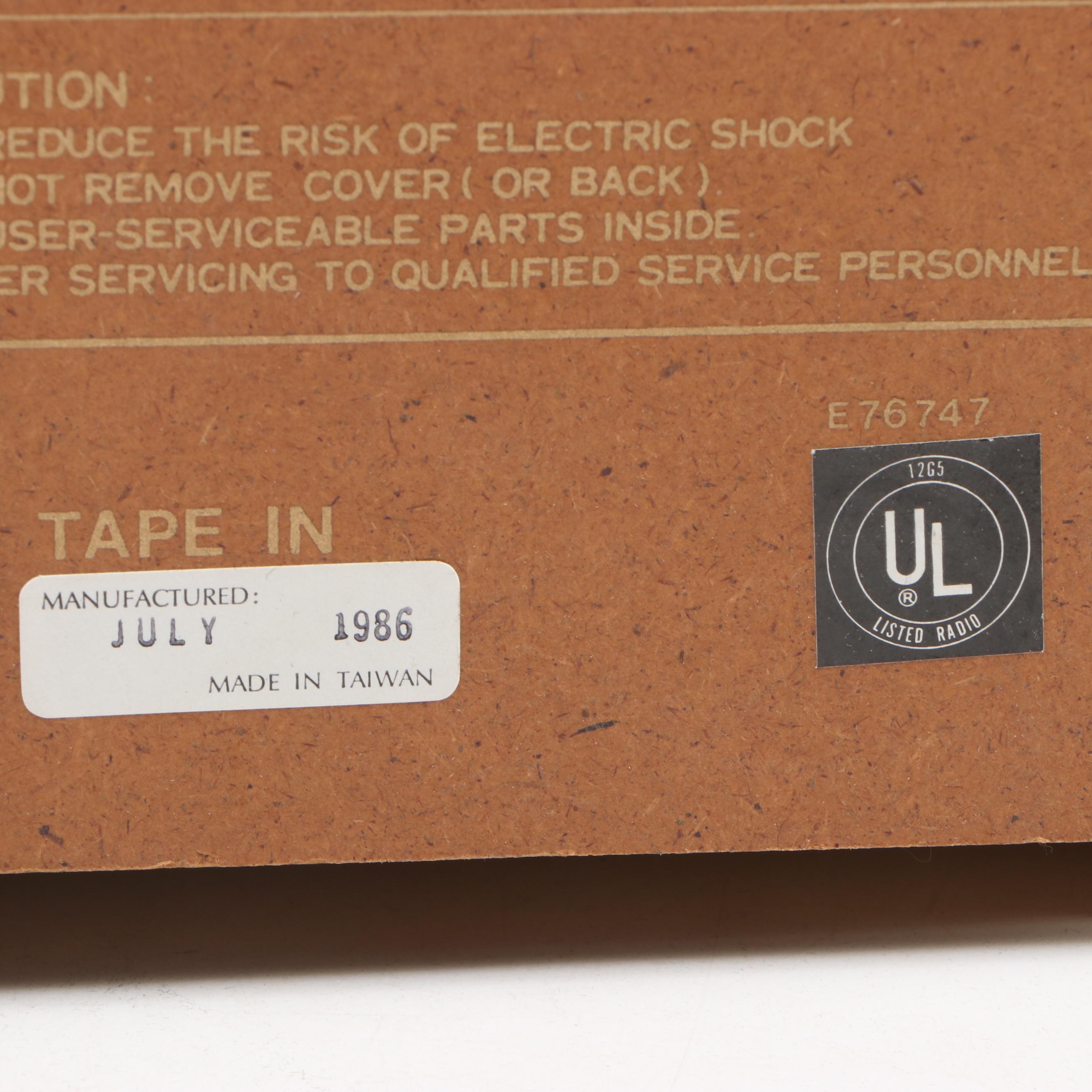 Thomas Model BD-109 Collector's Edition Wood Veneer Radio, 1980s