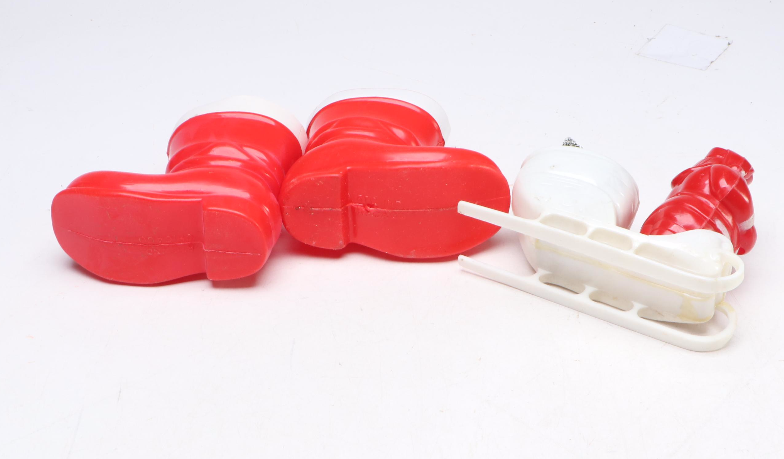 Santa Claus and Snowman Figurines with More Vintage Christmas Décor