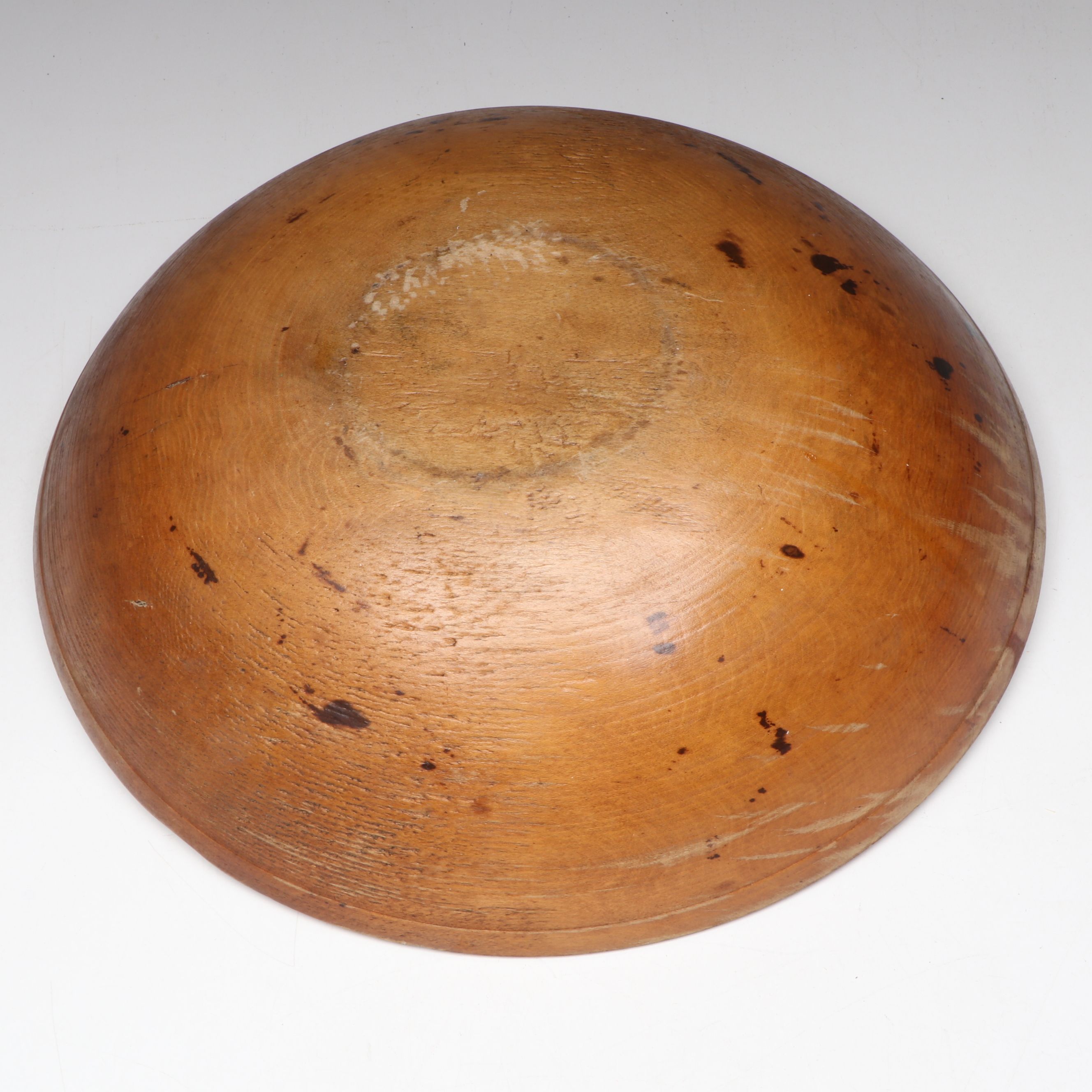 Hand-Turned Wood Bowls and Table Accessories