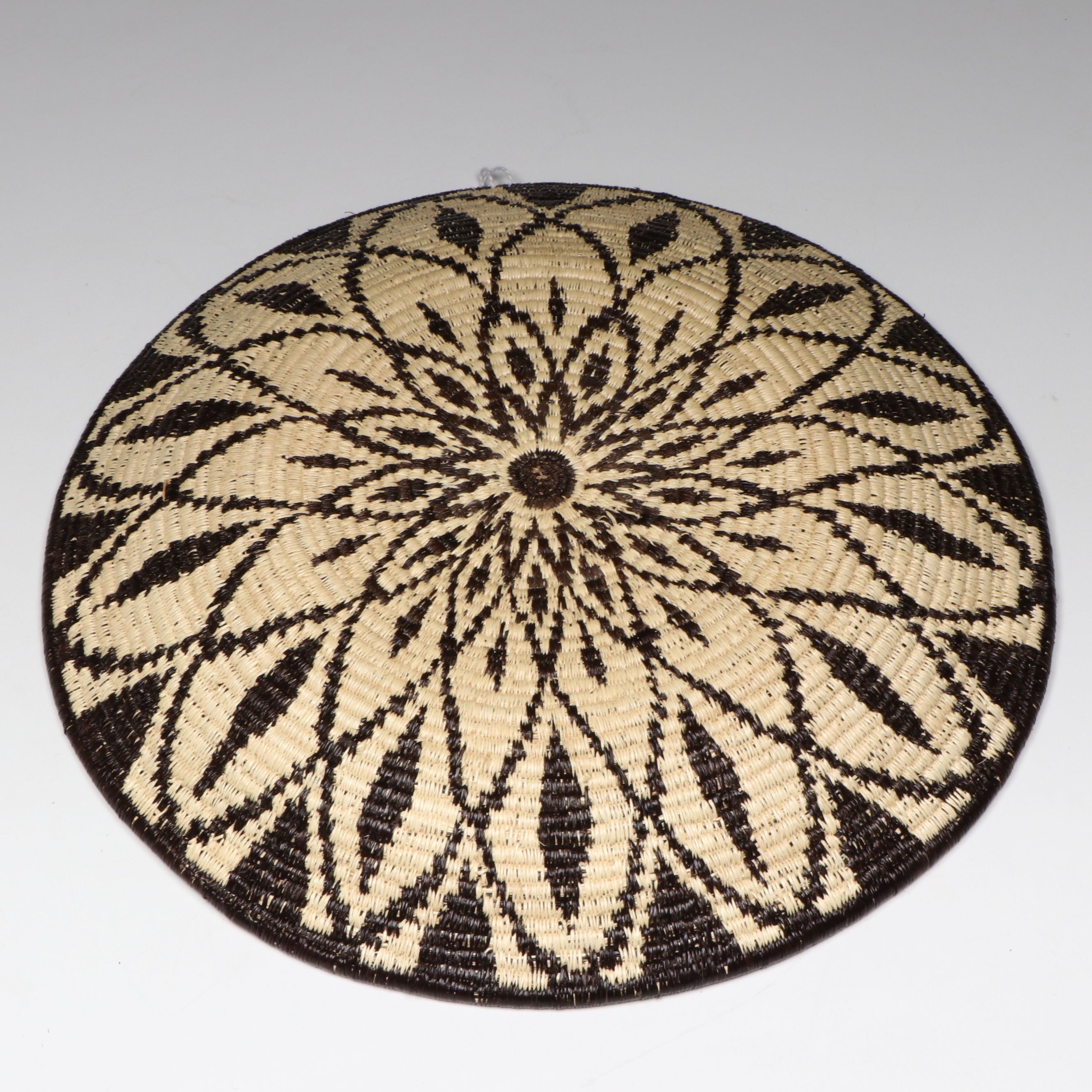 Panamanian Emberá-Wounaan Peoples Chunga Fiber and Black Palm Baskets