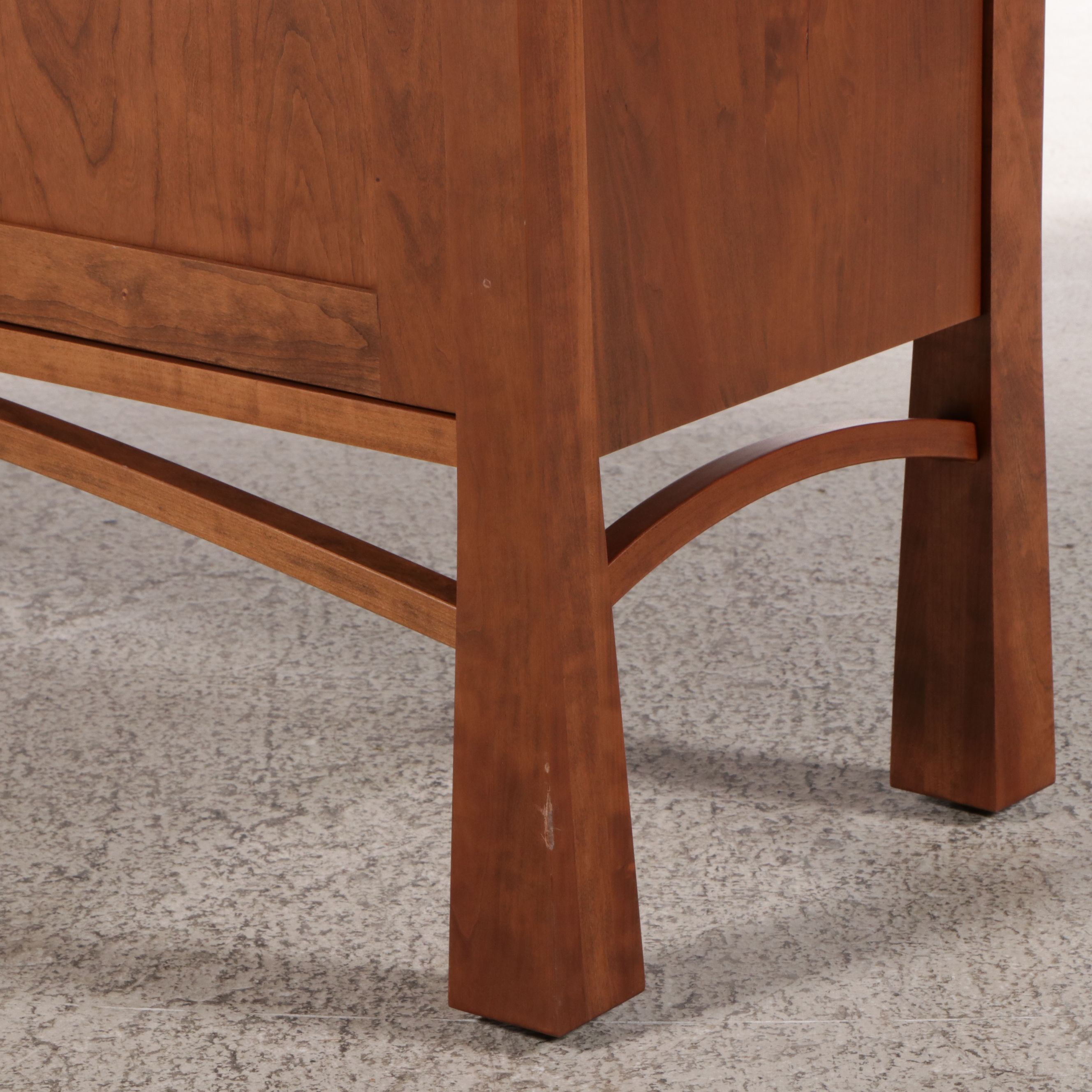 Ohio Hardwood Furniture Craftsman Style Handcrafted Cherry Sideboard, 2013