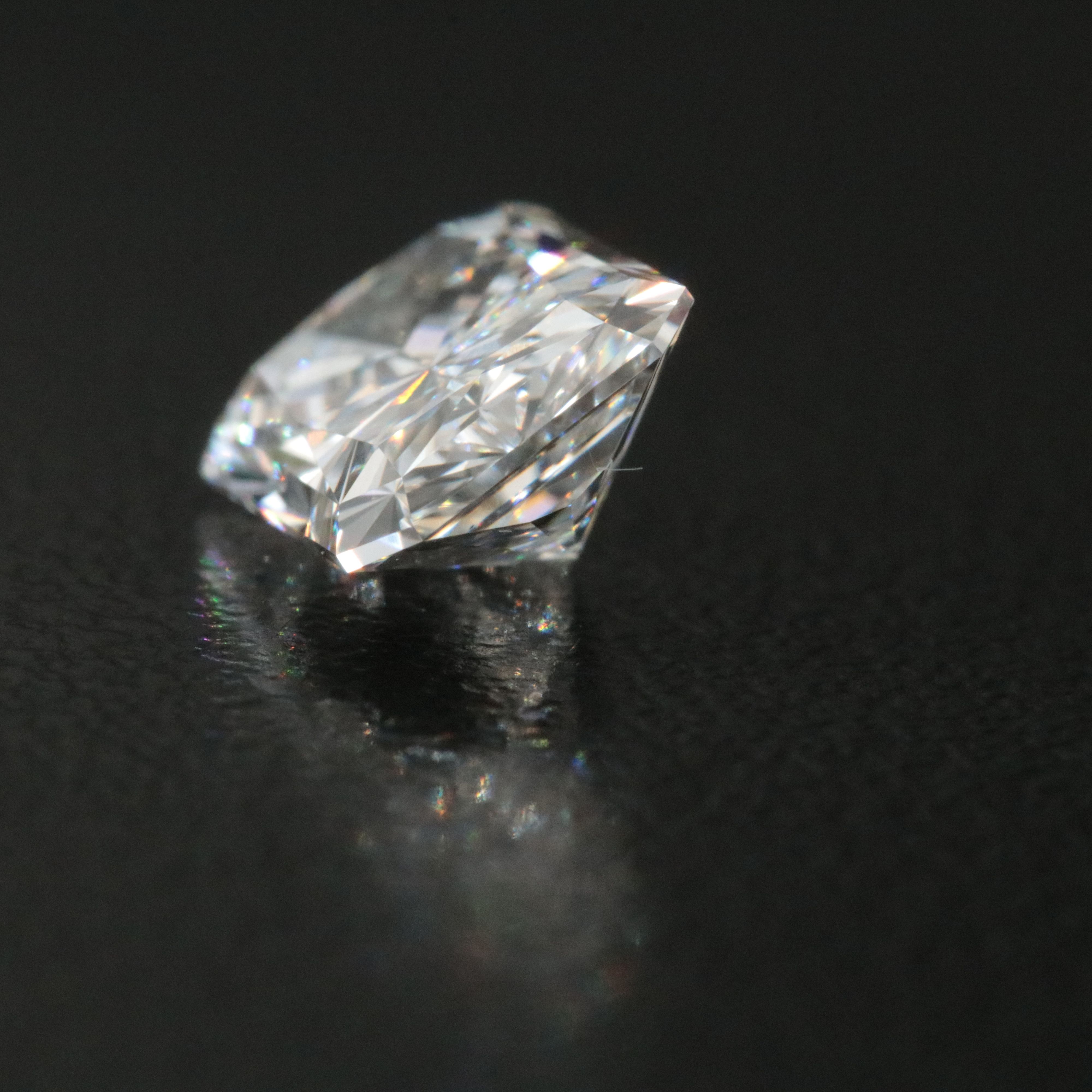 Loose 1.89 CT Lab Grown Diamond with IGI Report
