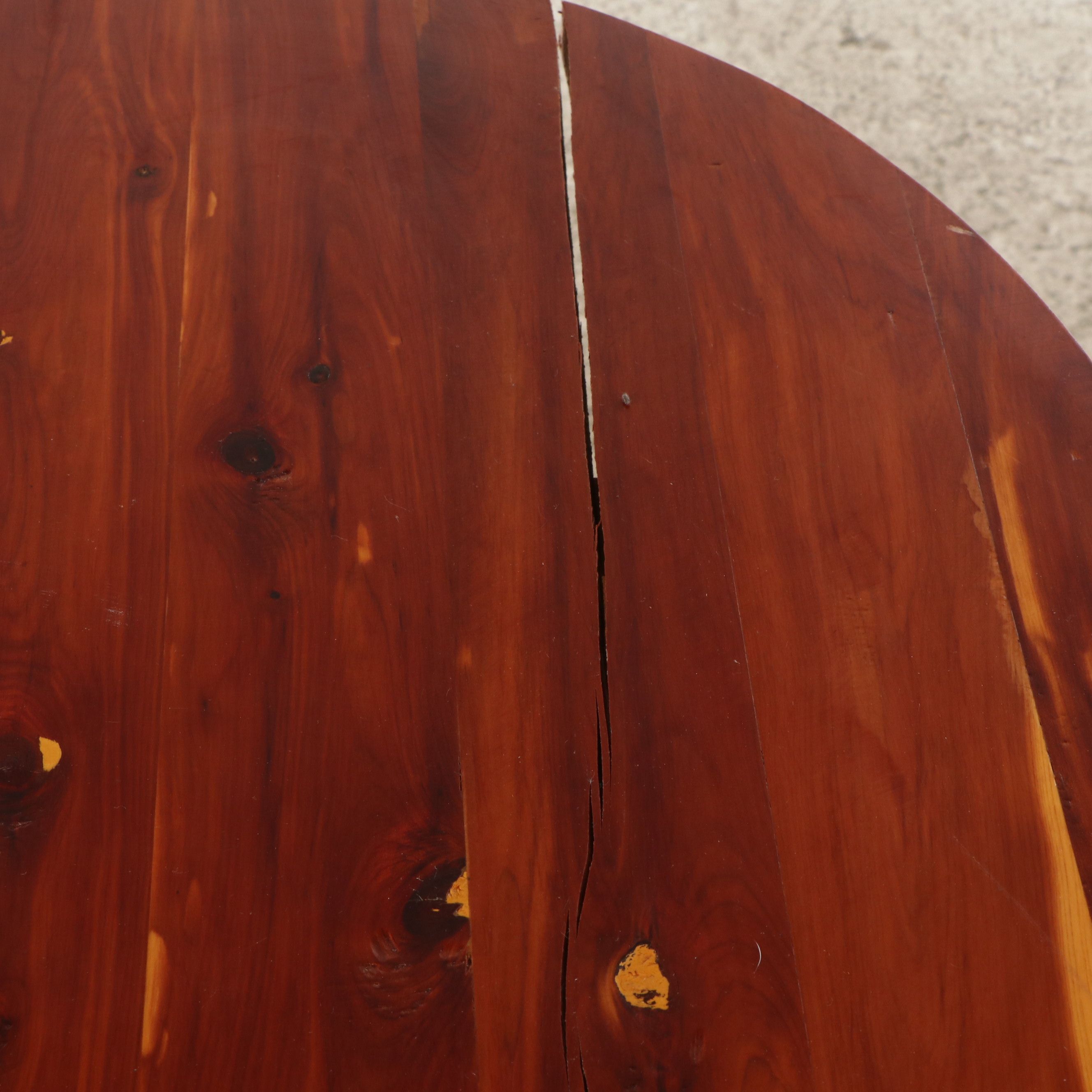 Federal Style Cedar and Mixed Wood Pedestal Table, Mid to Late 20th Century