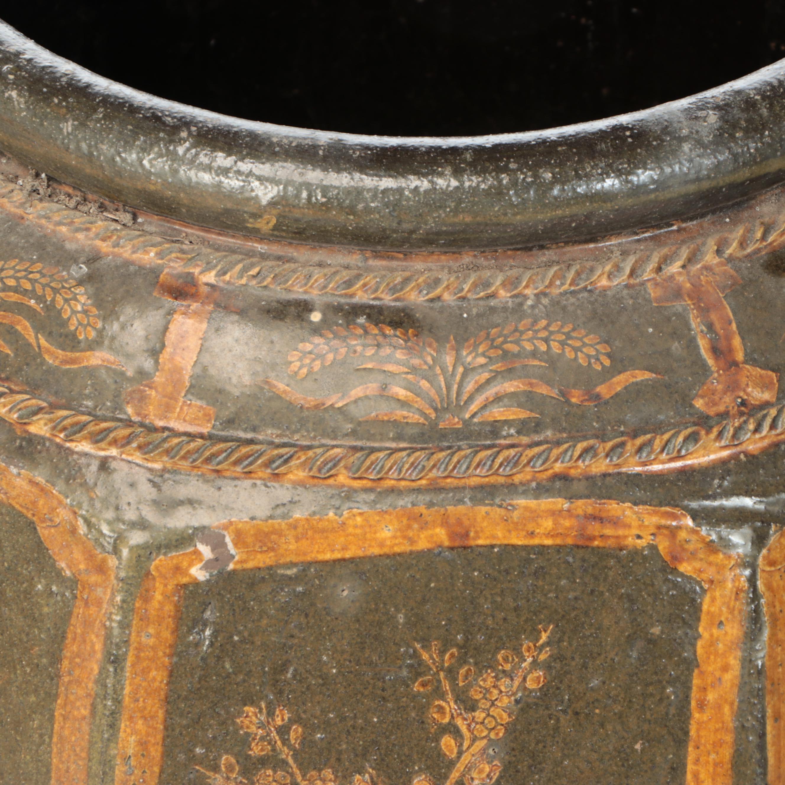 Chinese Gold and Black Finish Ceramic Planter