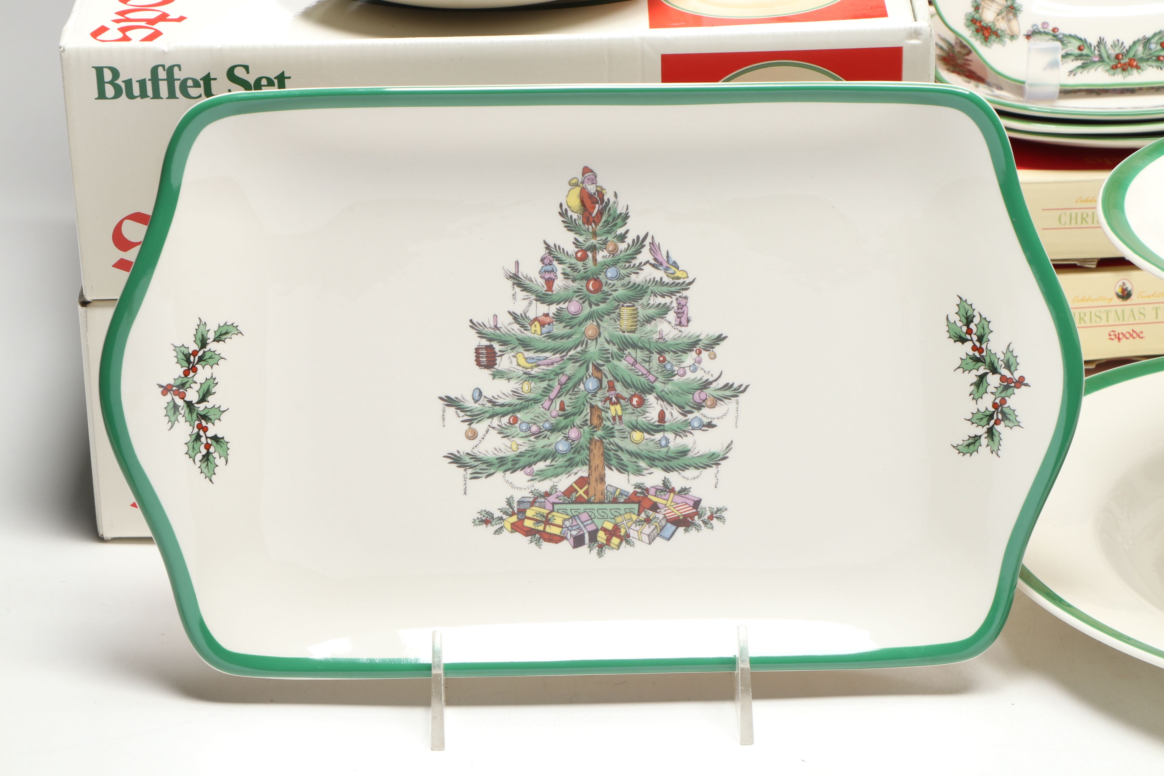 Spode "Christmas Tree" Ceramic Collector Plates