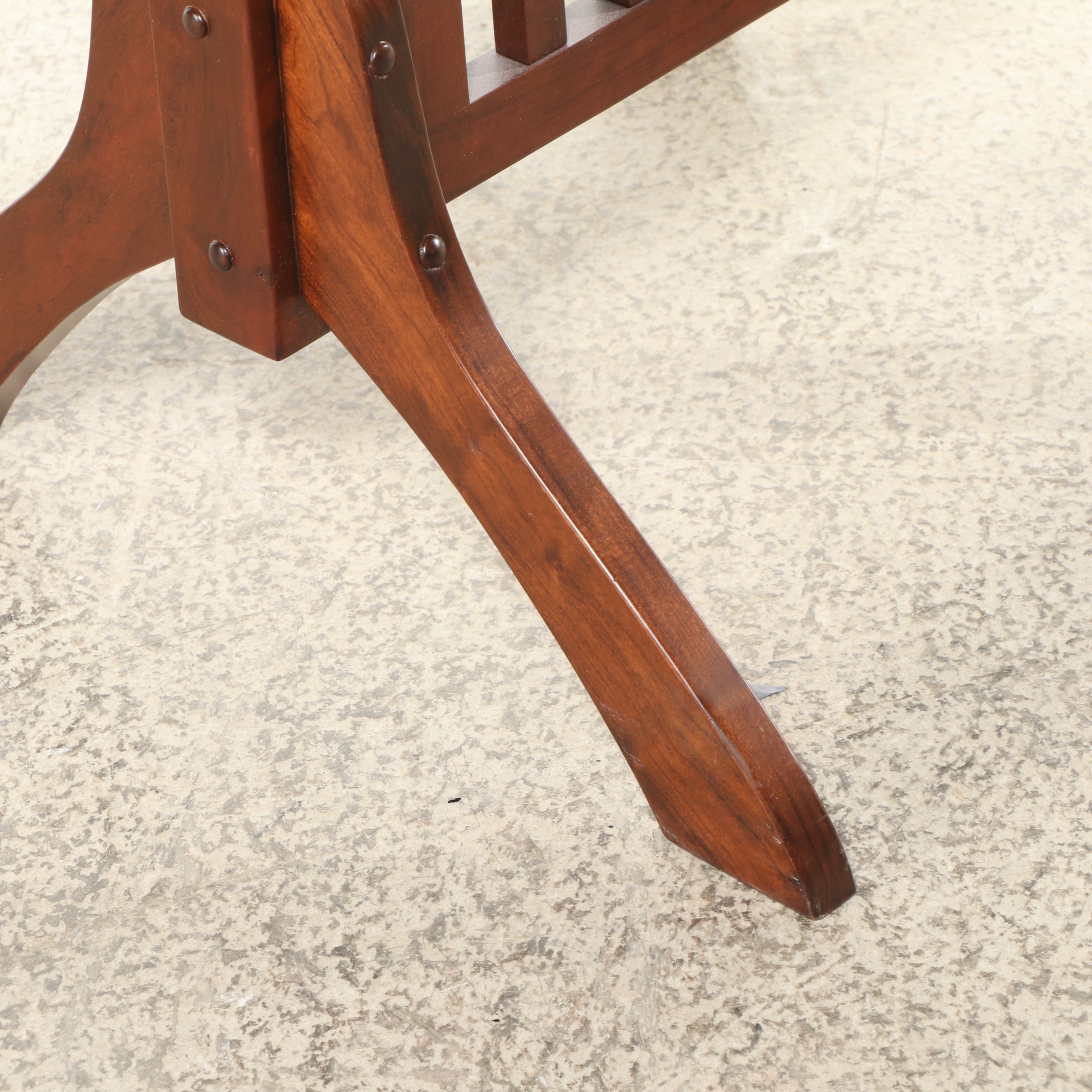 Craftsman Style Oak Valet Stand, 20th Century