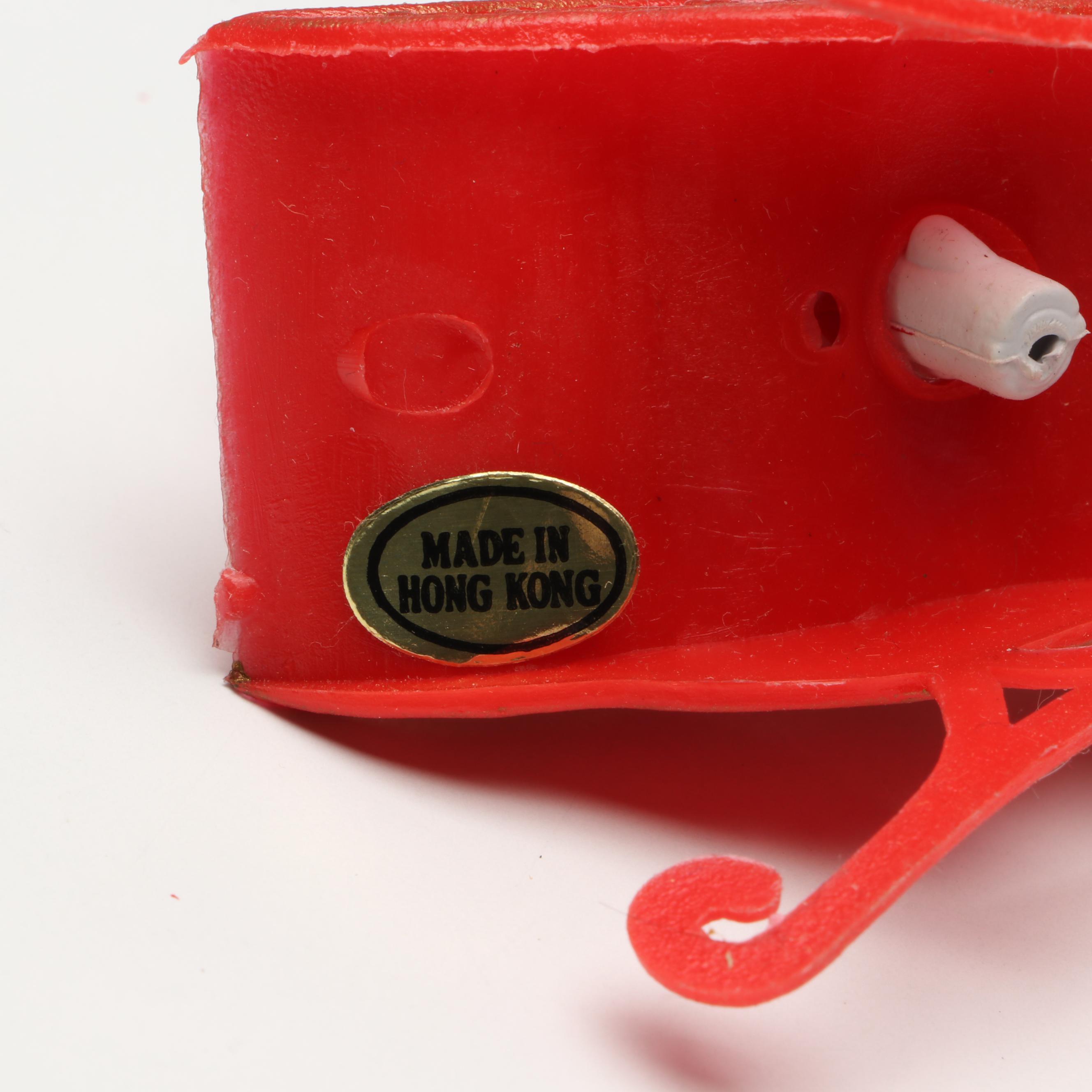 Reindeer Sleigh and Santa Claus Figurines with More Vintage Christmas Décor