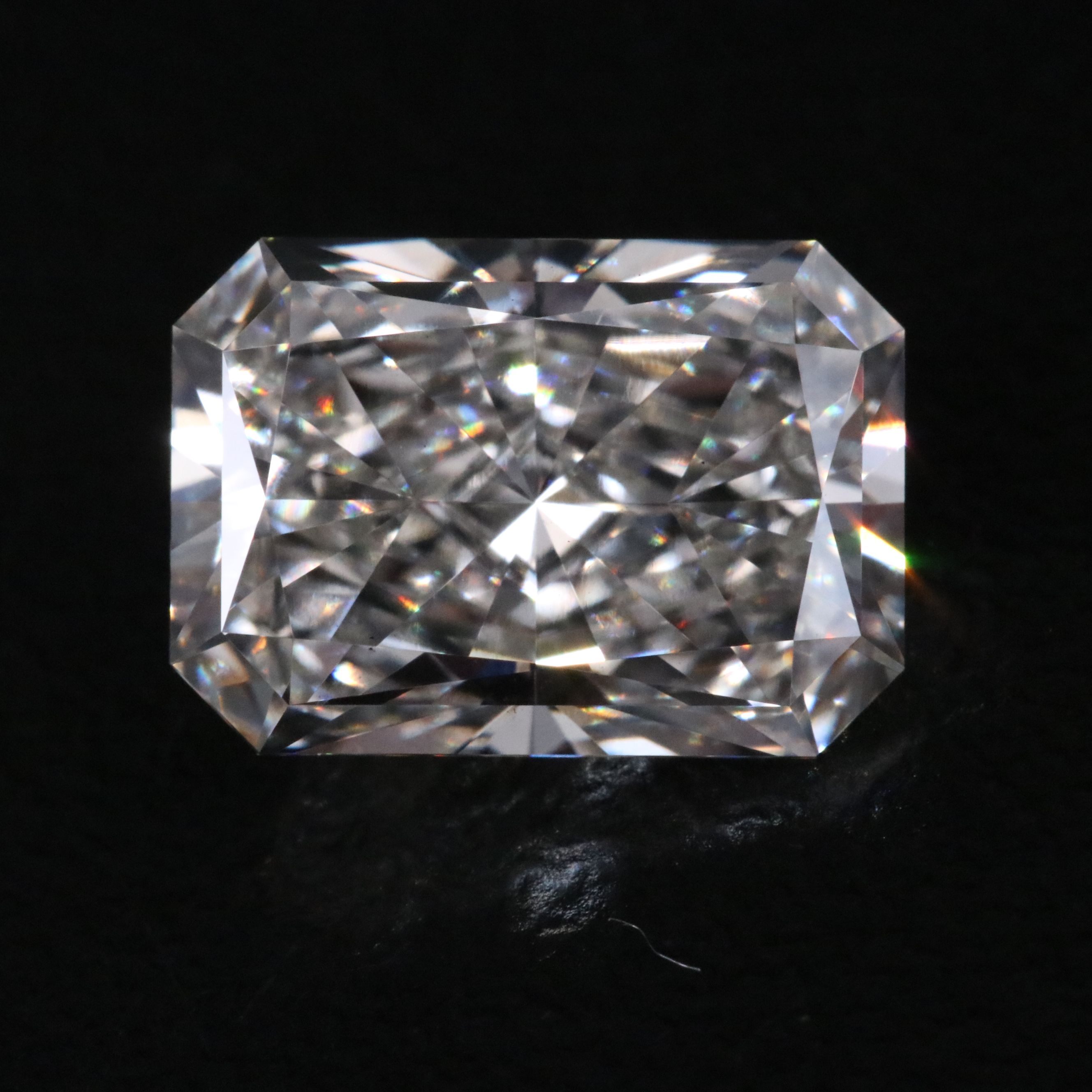 Loose 2.53 CT Lab Grown Diamond with IGI Report