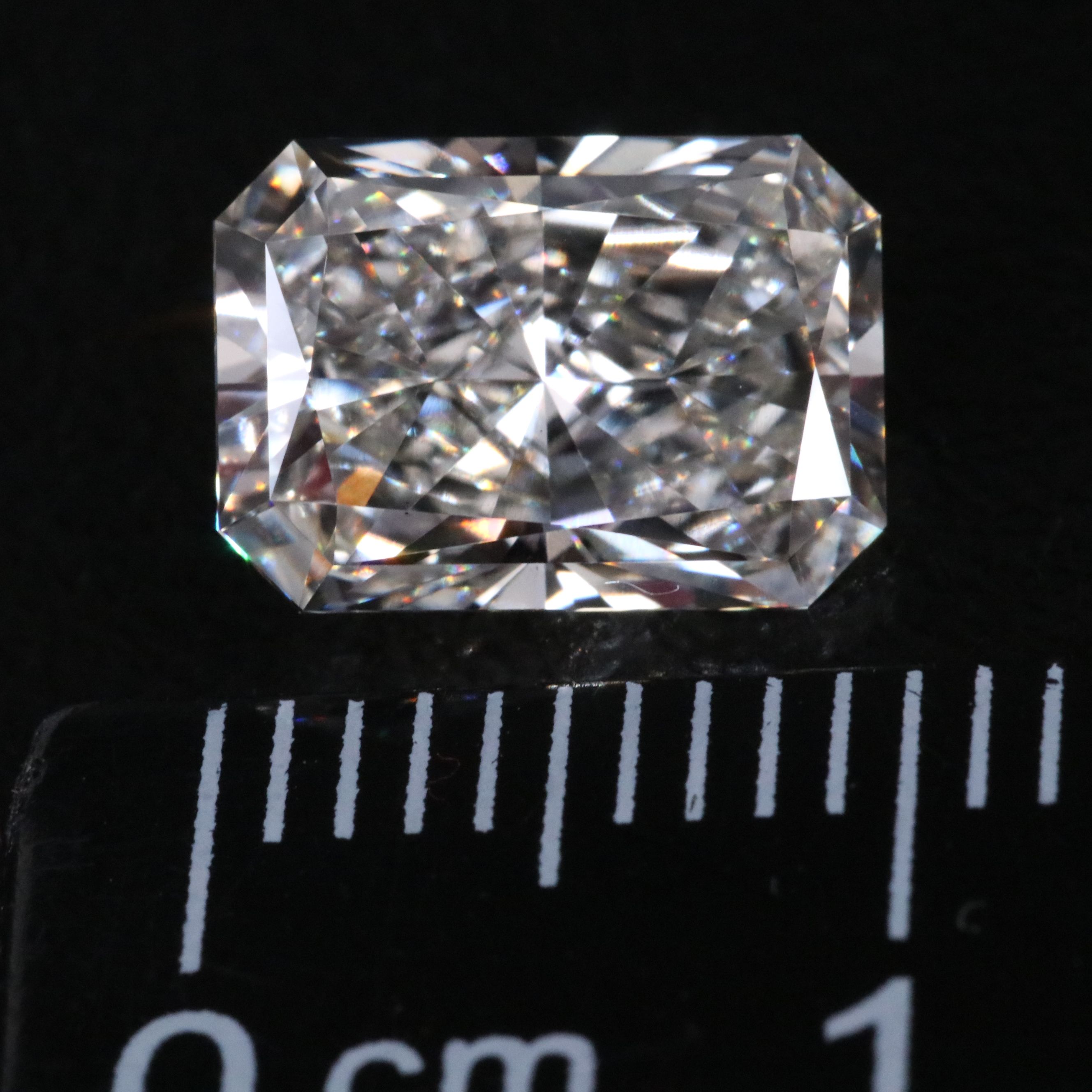 Loose 2.53 CT Lab Grown Diamond with IGI Report