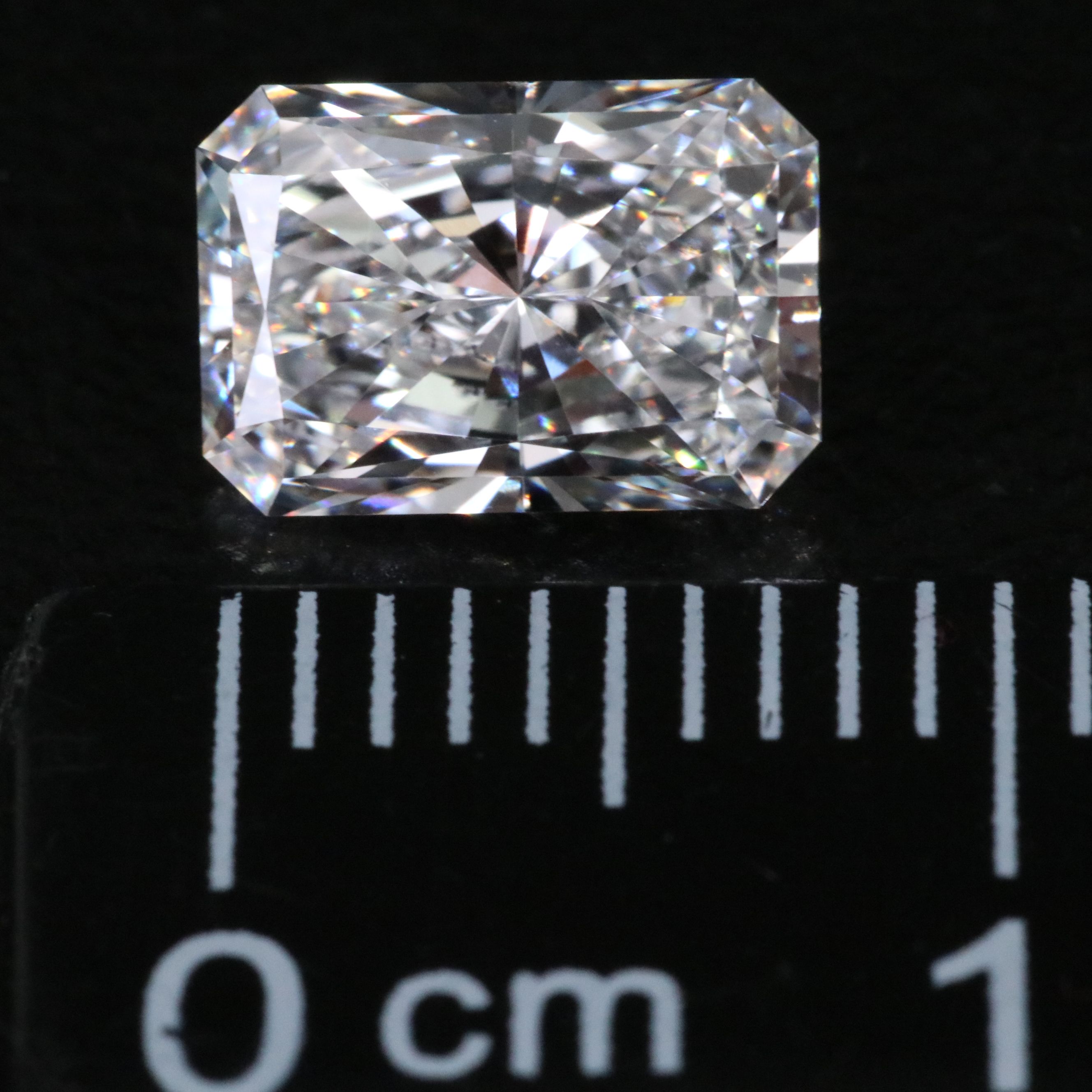 Loose 1.46 CT Lab Grown Diamond with IGI Report