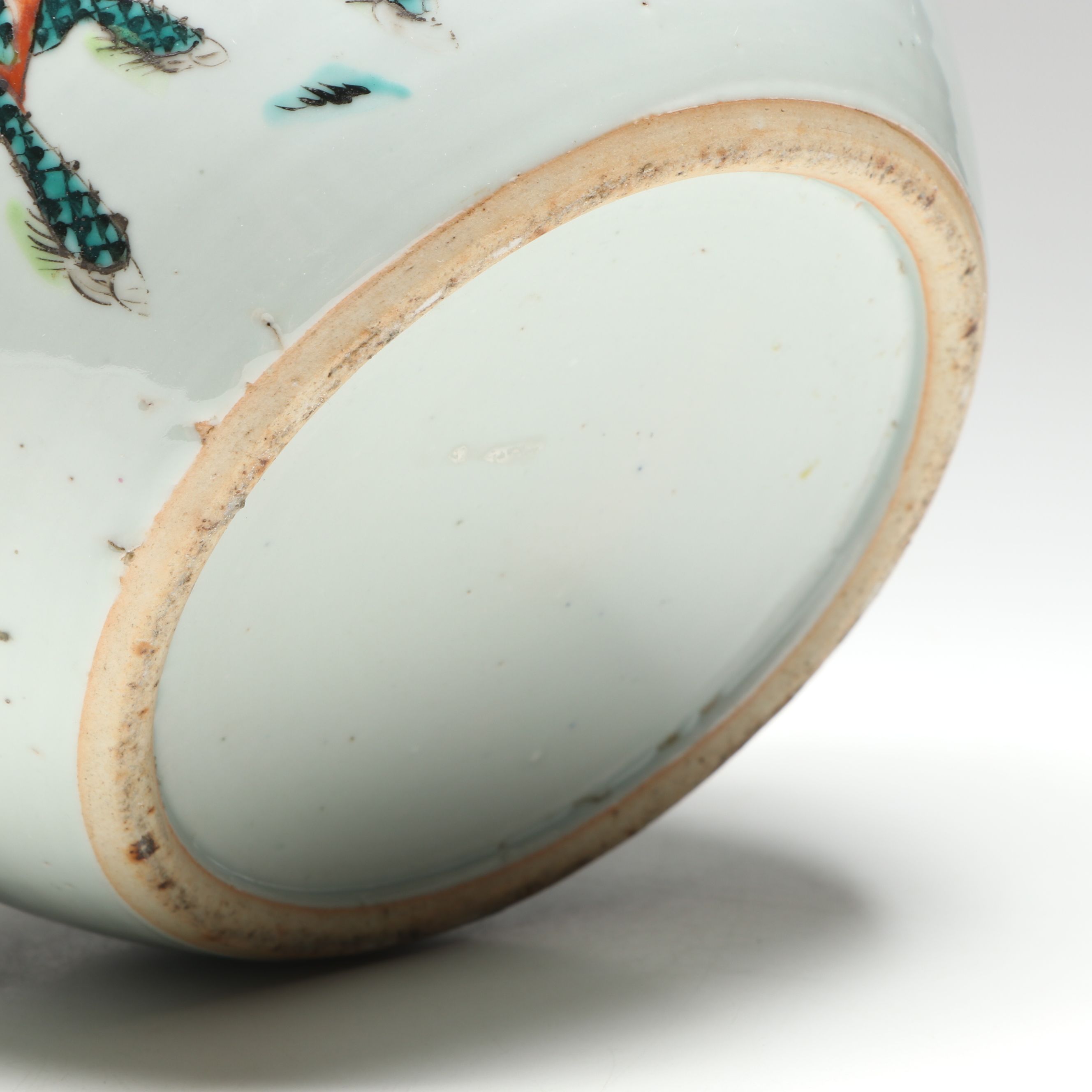 Chinese Qing Dynasty Tongzhi Period Famille Rose Porcelain Melon Jar