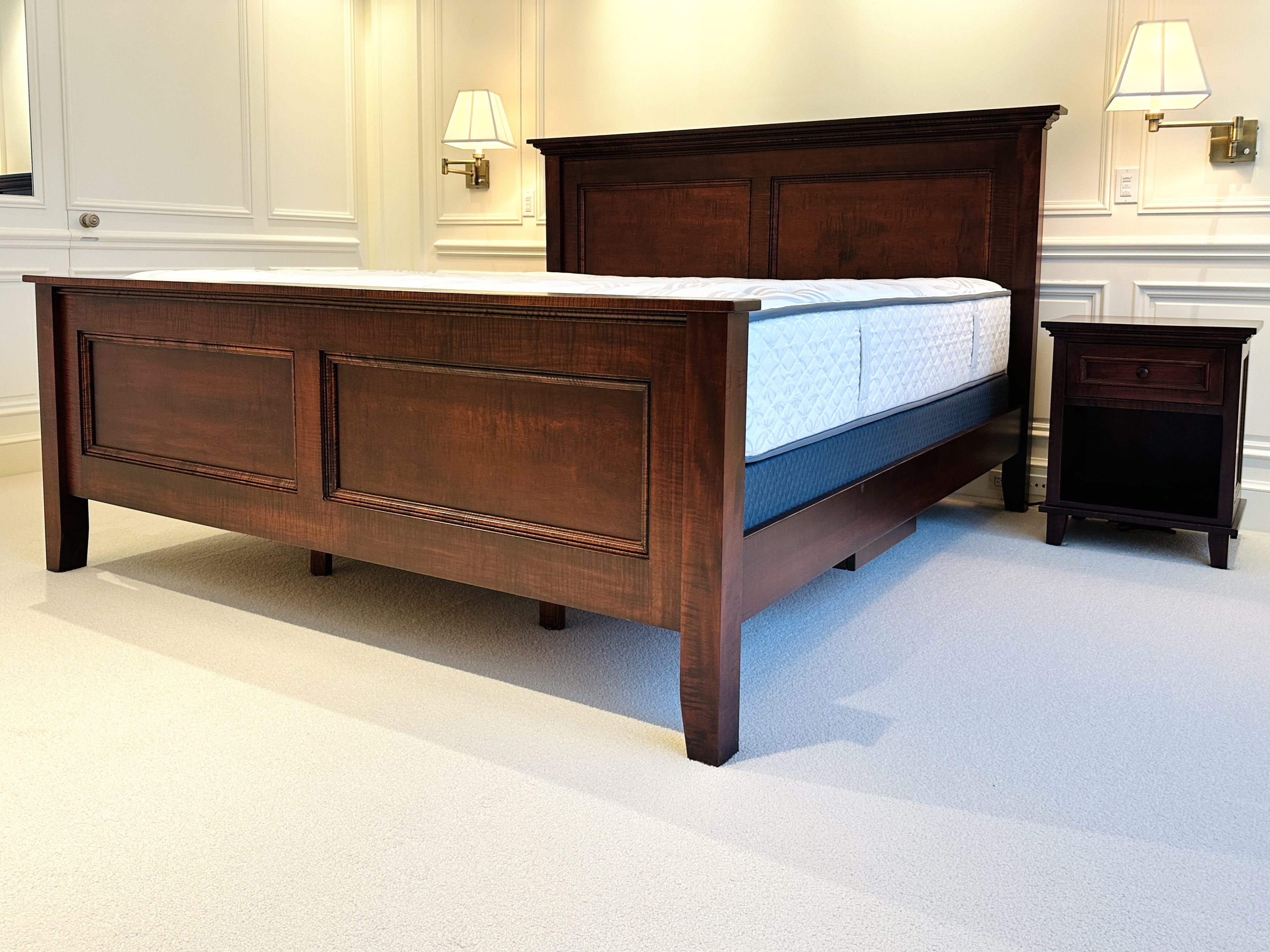 Traditional Style King Size Bed Frame with Nightstands