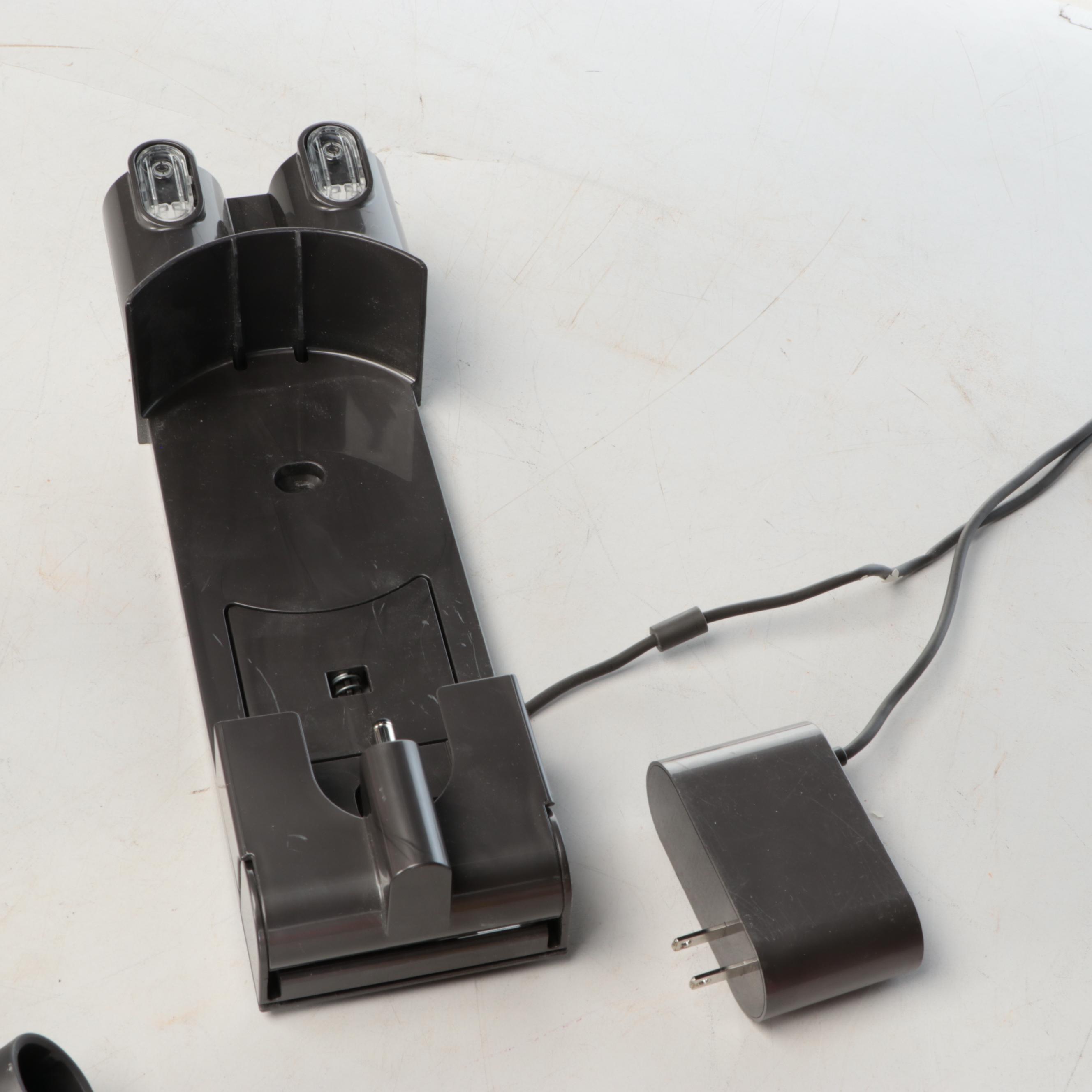 Dyson V6 Cordless Stick Vacuum