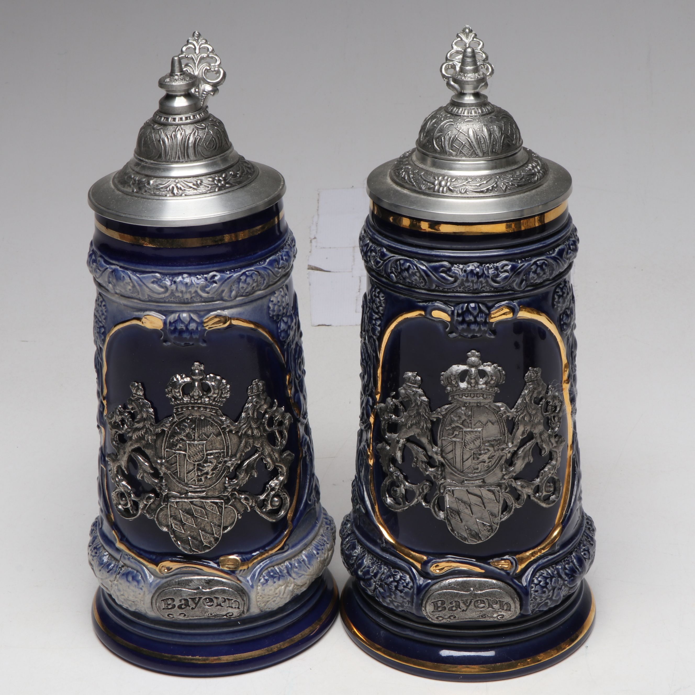 German Drinking Horn, With King, Thewalt, More Beer Steins in Collection