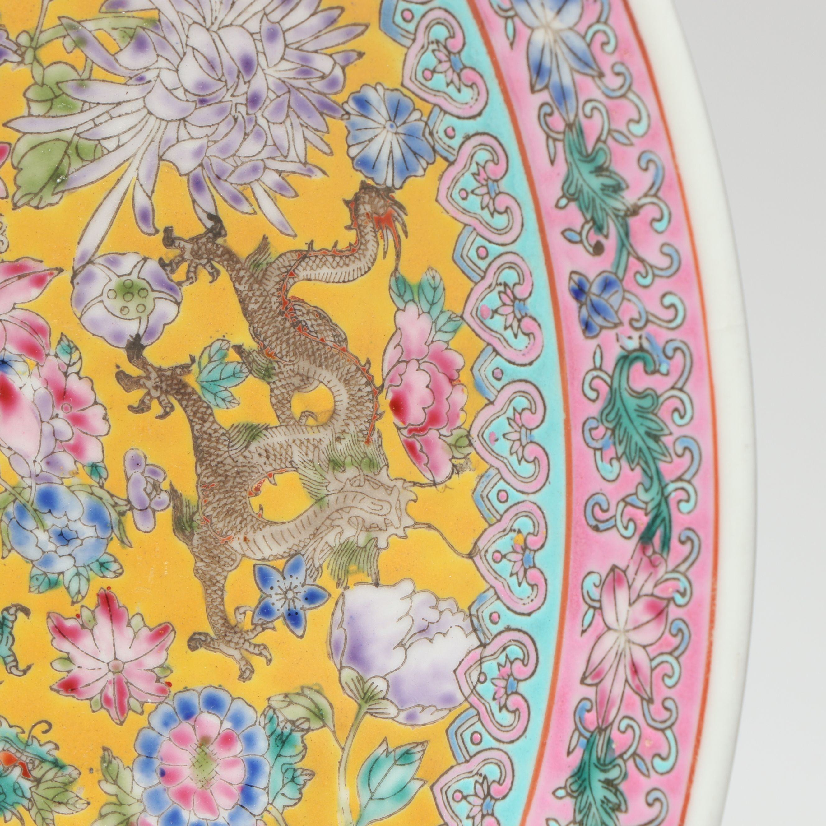 Chinese Famille Jaune Flying Dragons Porcelain Charger