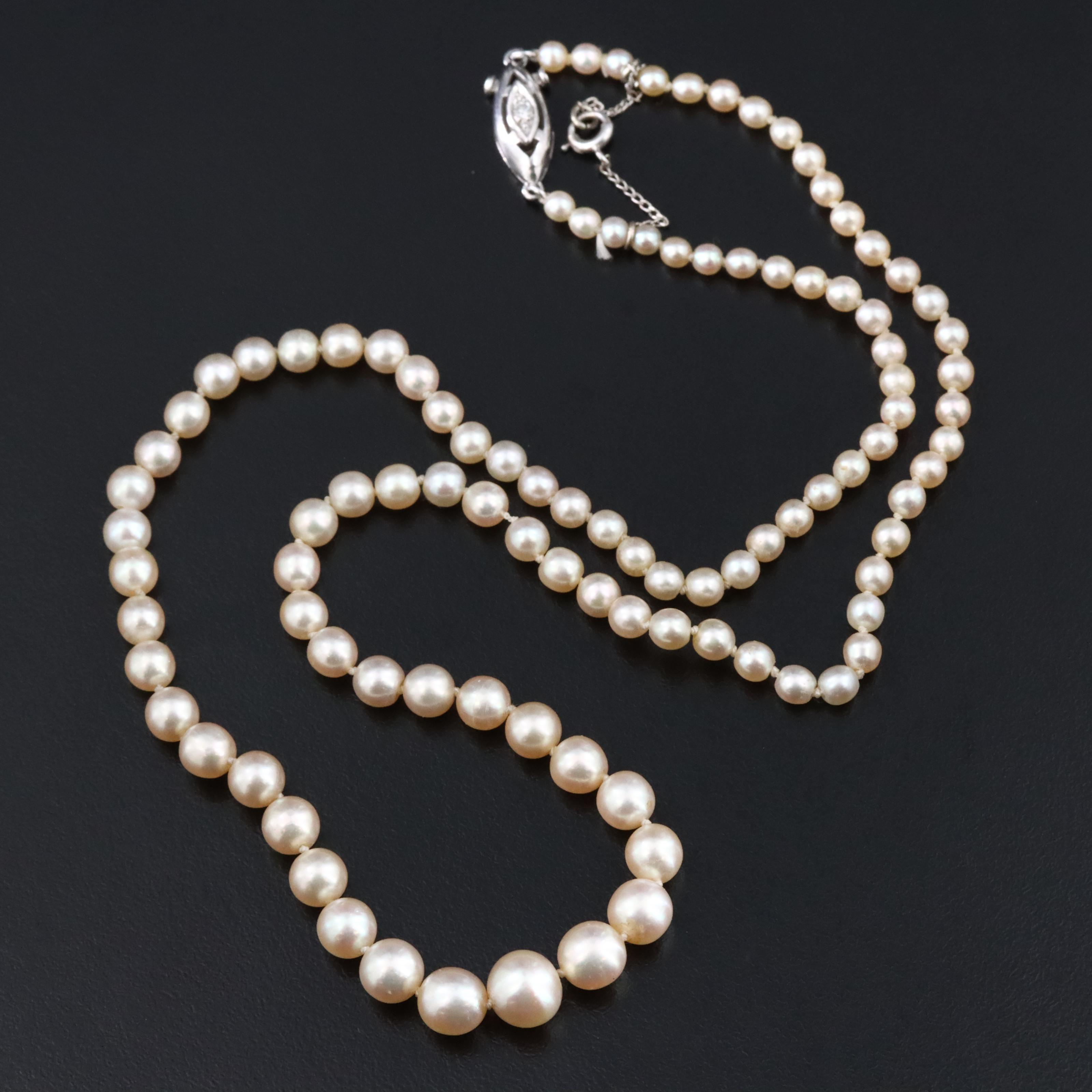 Graduated Pearl Necklace with Platinum Clasp