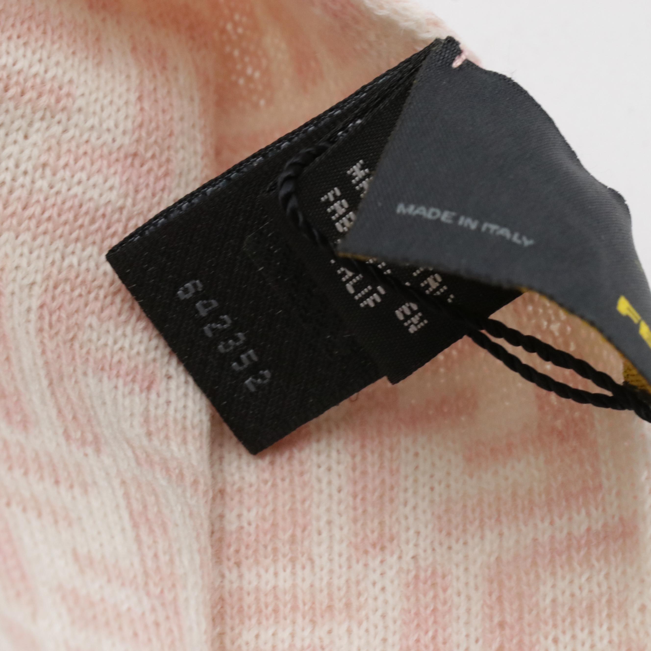 Fendi FF Logo Wool Scarf in Pink/White with Tags