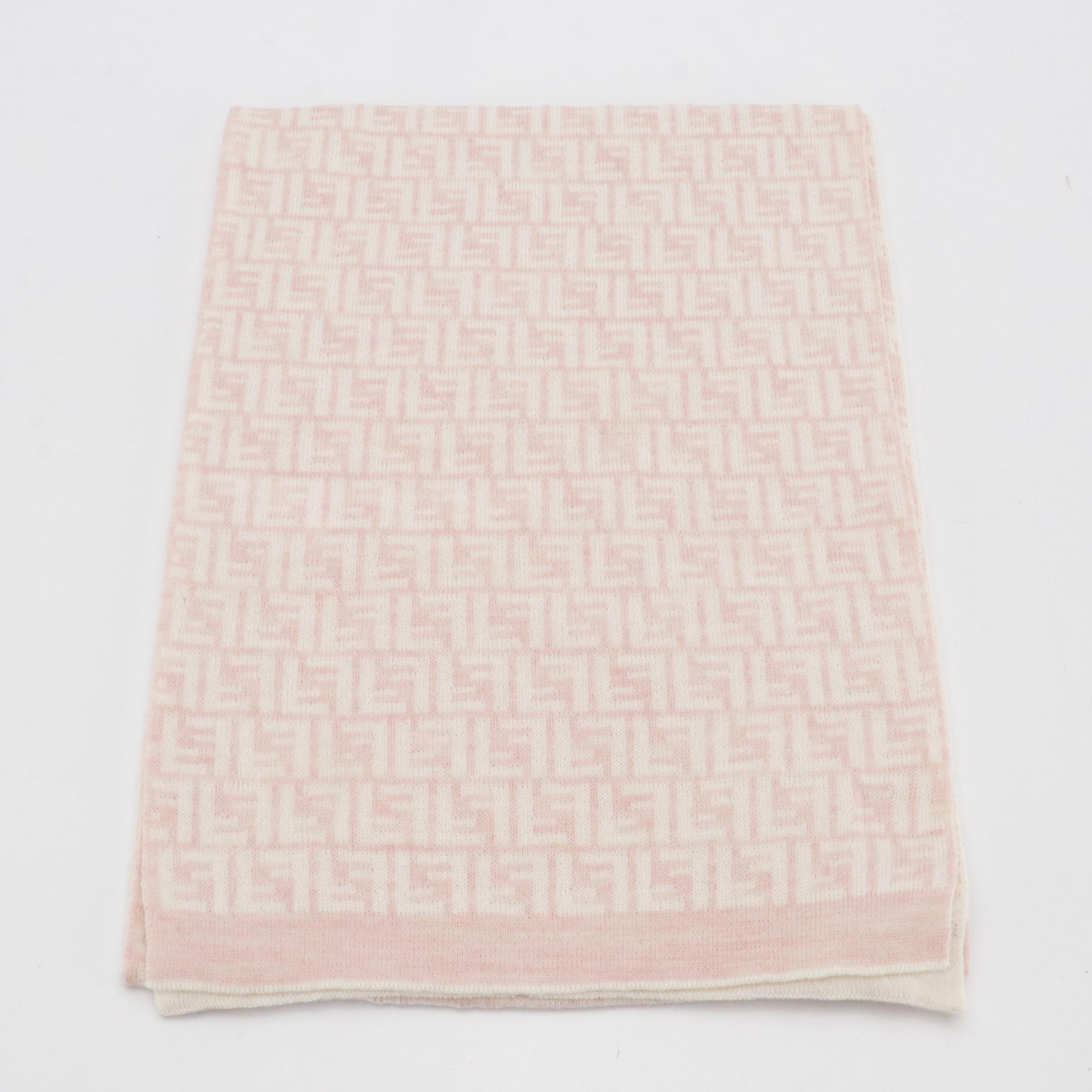 Fendi FF Logo Wool Scarf in Pink/White with Tags