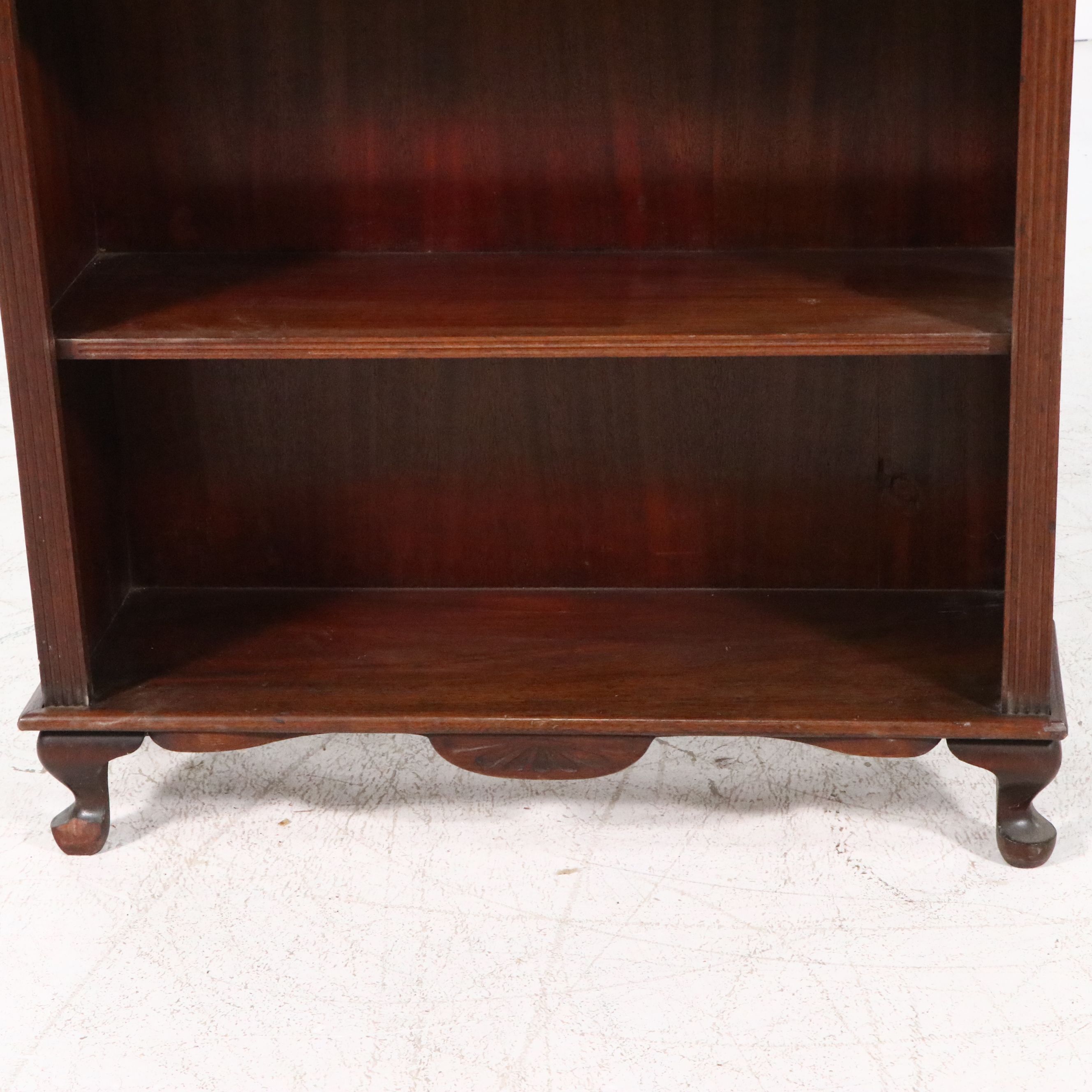 Bench-Made Federal Style Bookcase, Late 20th Century