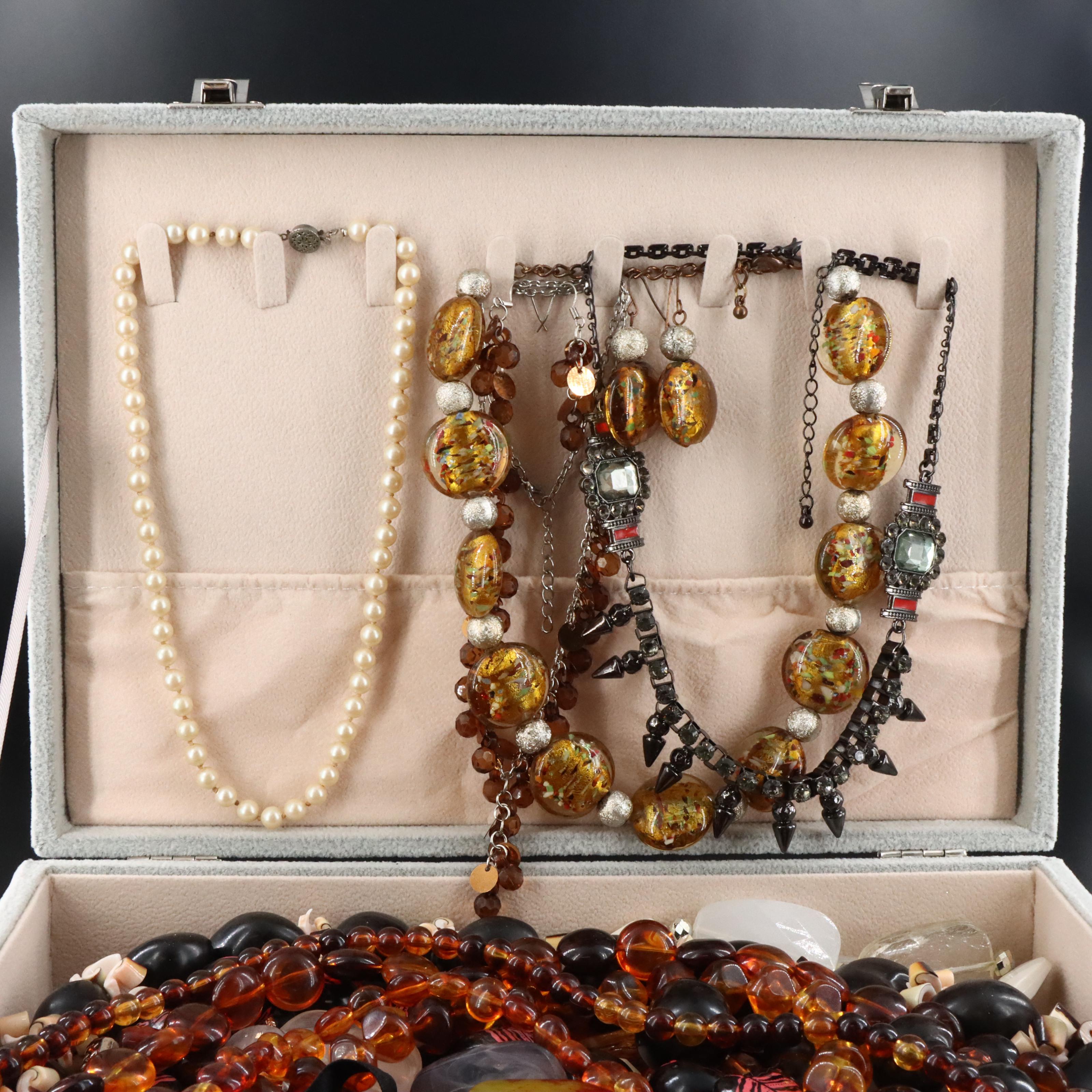 Uncommon Discoveries: Jewelry Collection