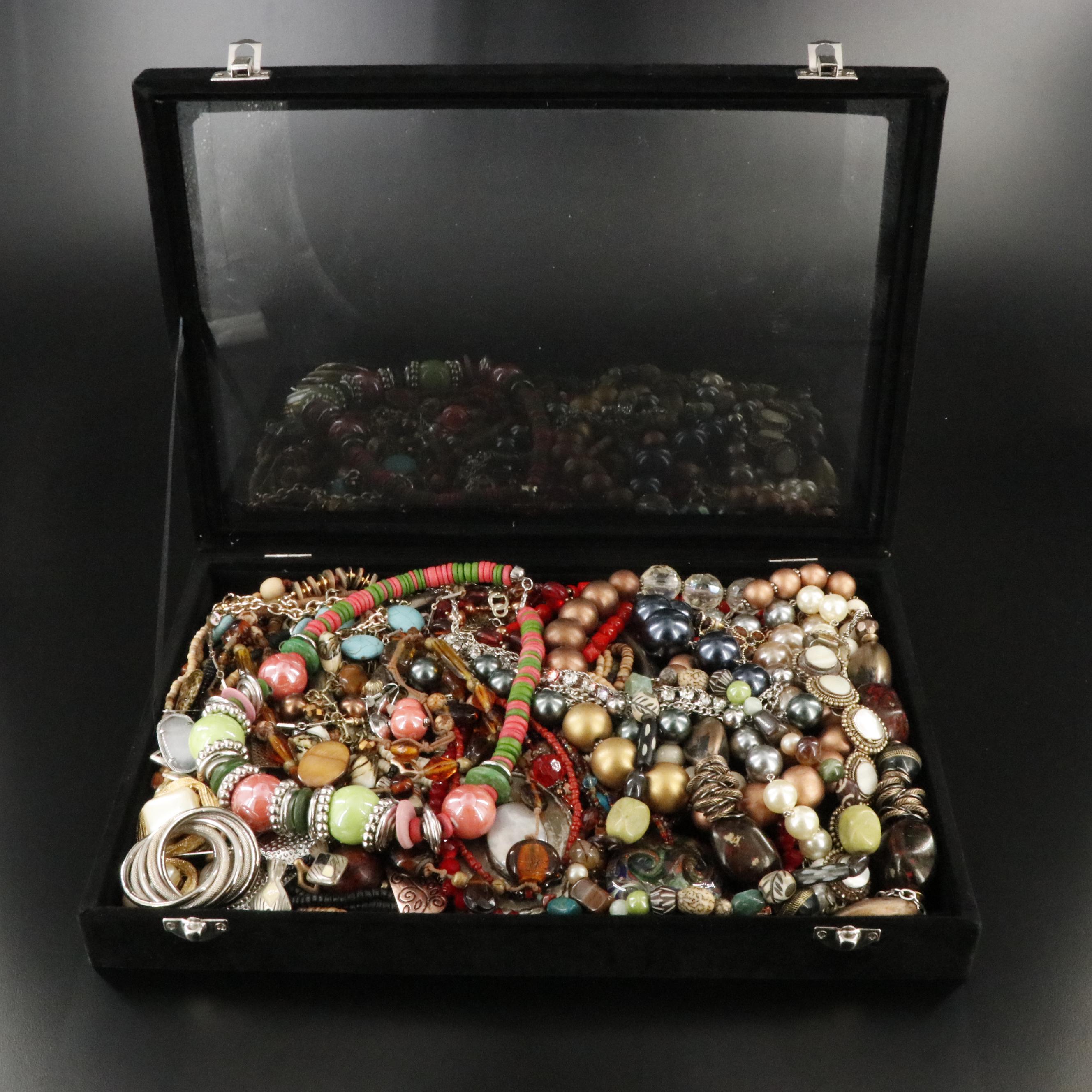 Uncommon Discoveries: Jewelry Collection