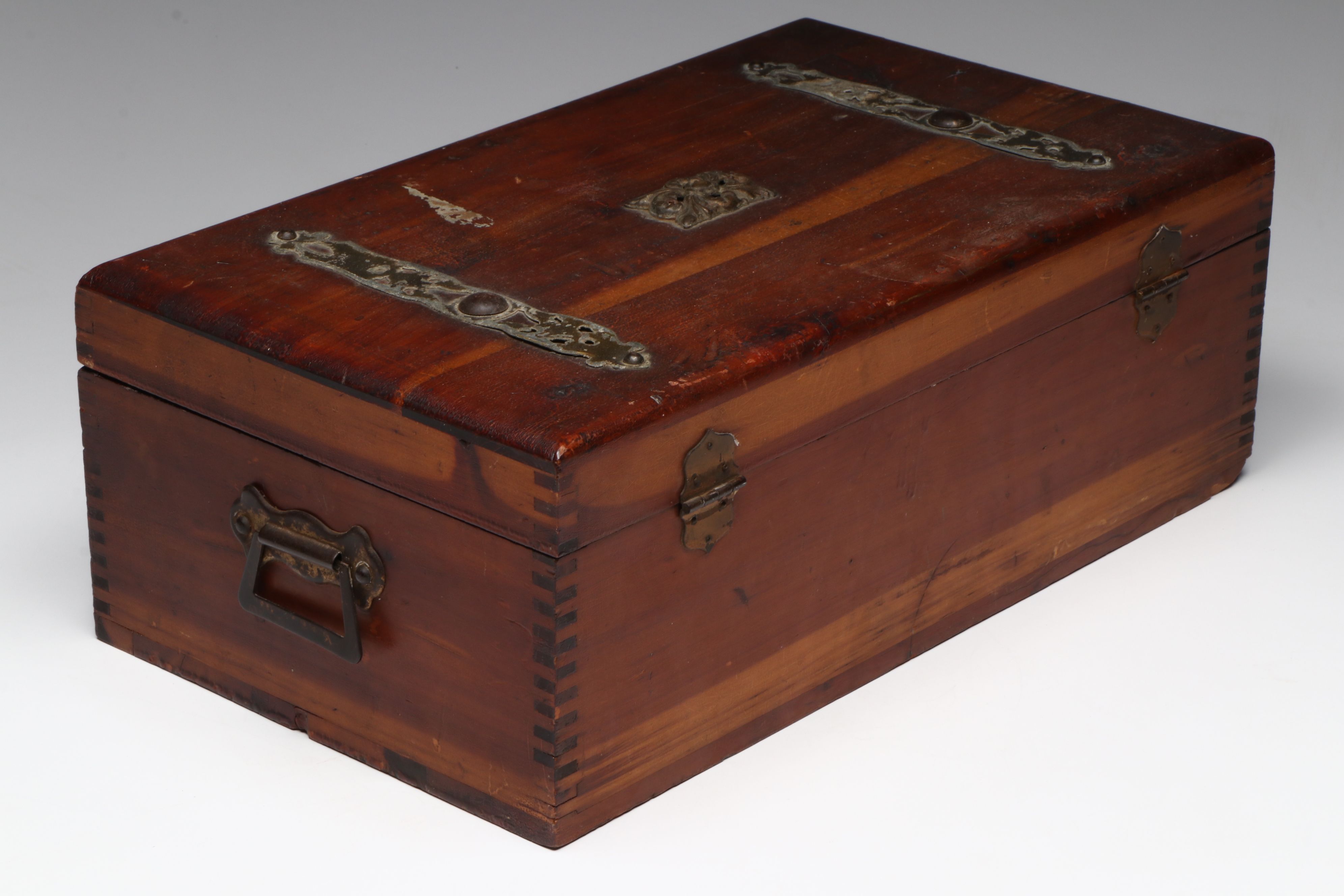 Magic Lantern Slides in Case, Late 19th/Early 20th Century