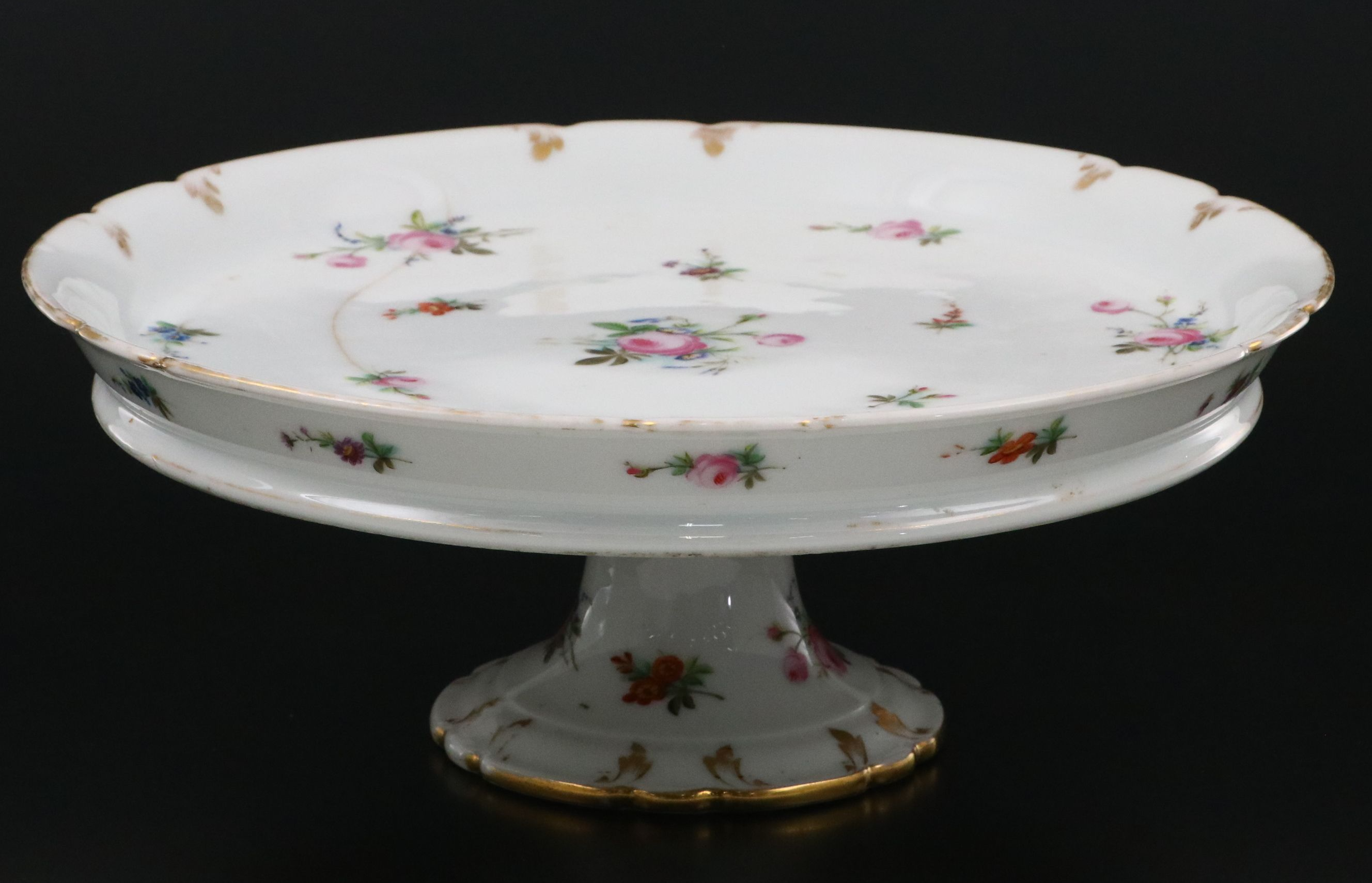 European Porcelain Hand-Painted Dessert Stand, 19th Century
