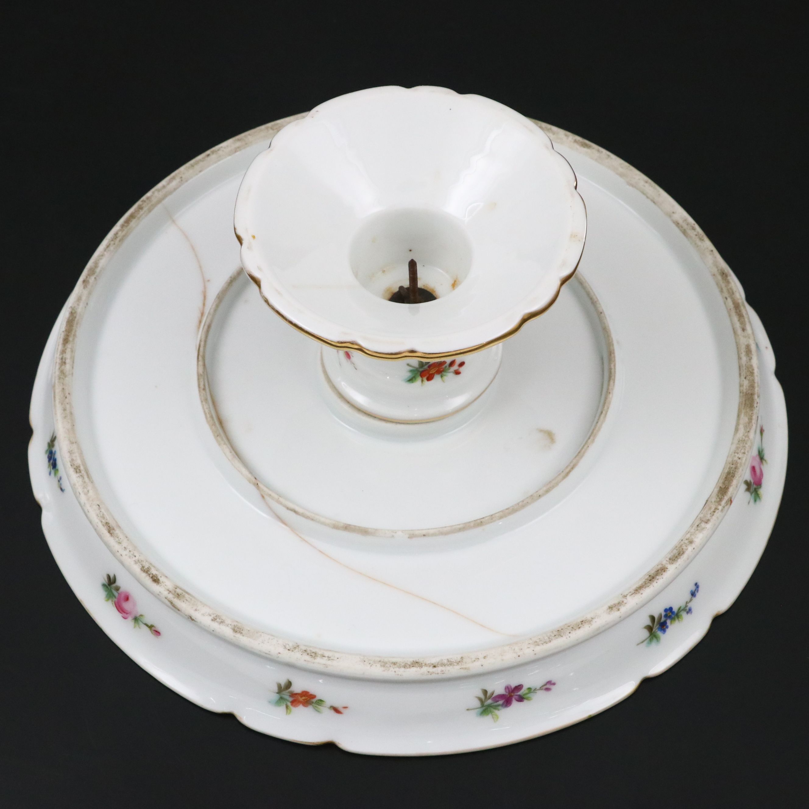 European Porcelain Hand-Painted Dessert Stand, 19th Century