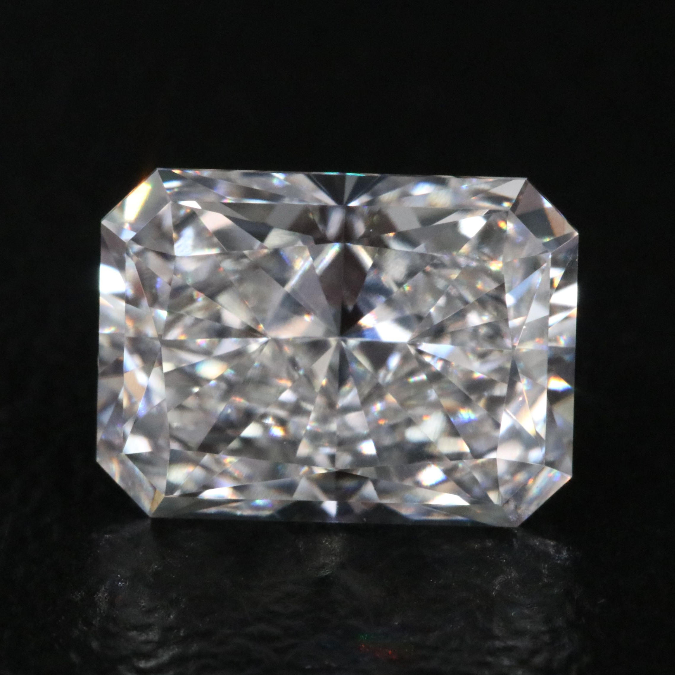 Loose 2.06 CT Lab Grown Diamond with IGI Report