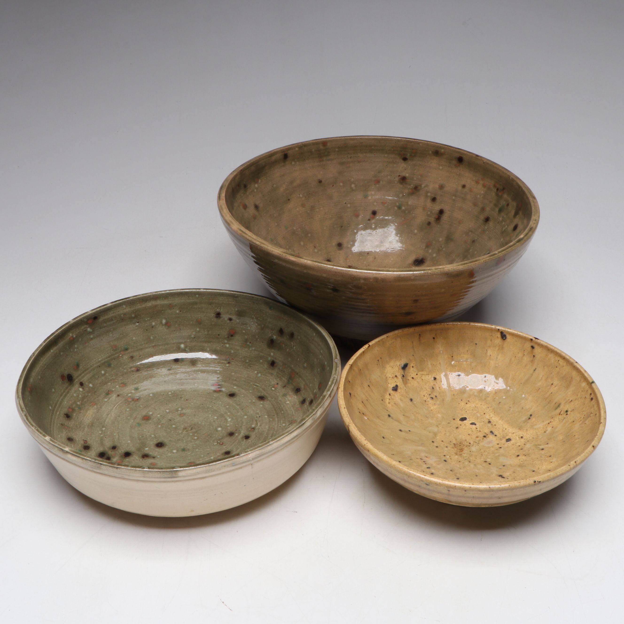 Lutz Art Pottery Stoneware Bowls