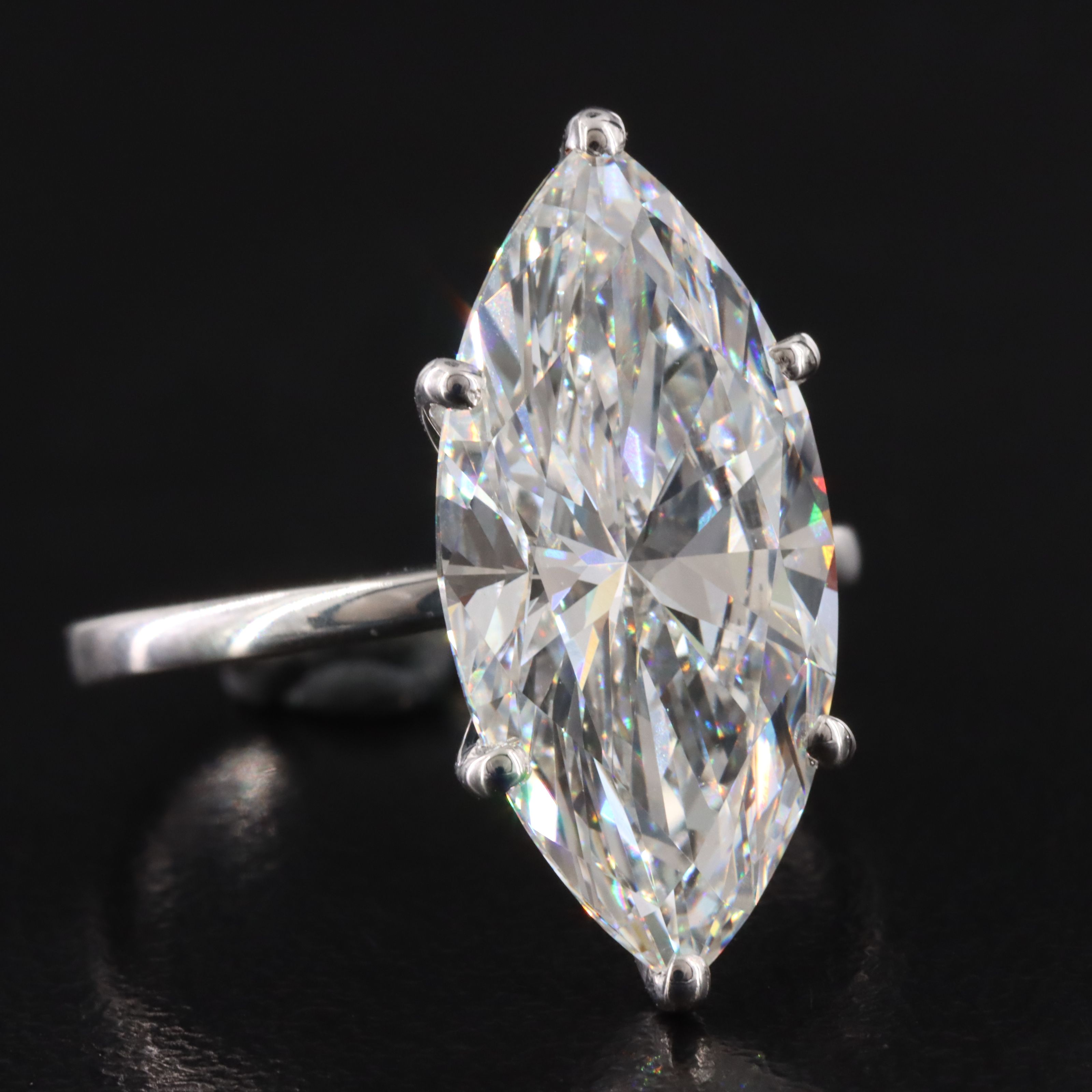 18K 7.04 CT Lab Grown Diamond Solitaire Ring with IGI Report