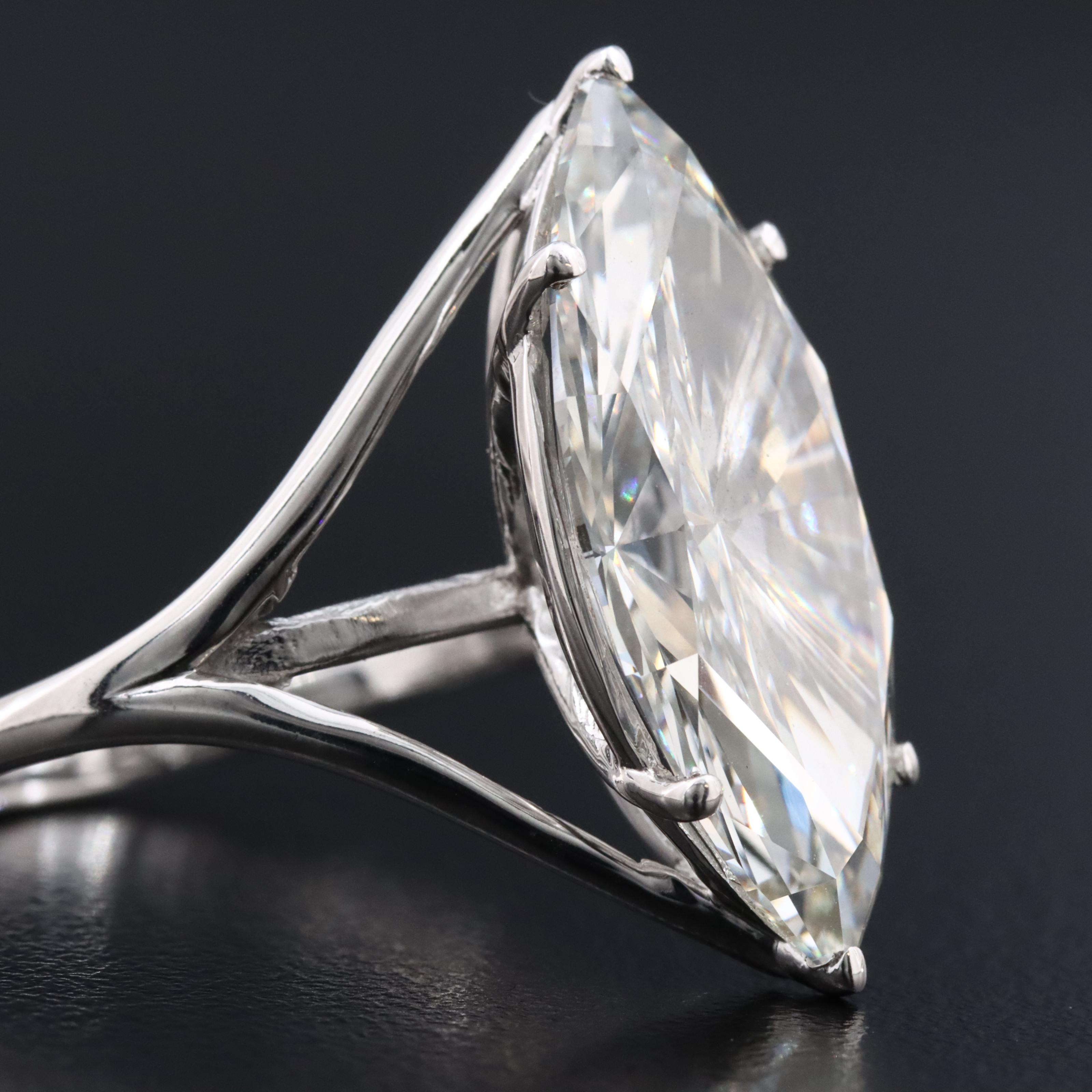 14K 10.32 CT Lab Grown Diamond Solitaire Ring with IGI Report