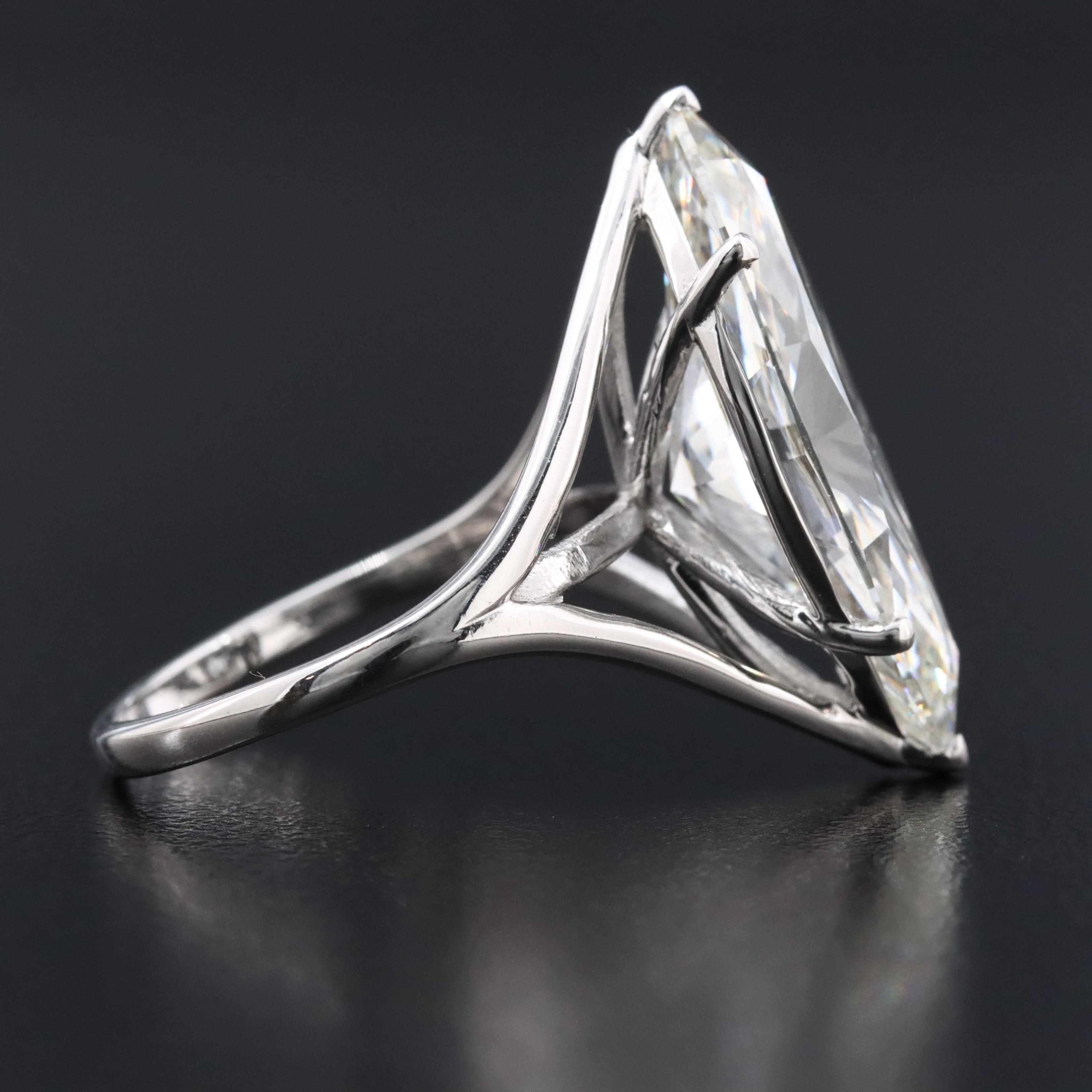 14K 10.32 CT Lab Grown Diamond Solitaire Ring with IGI Report