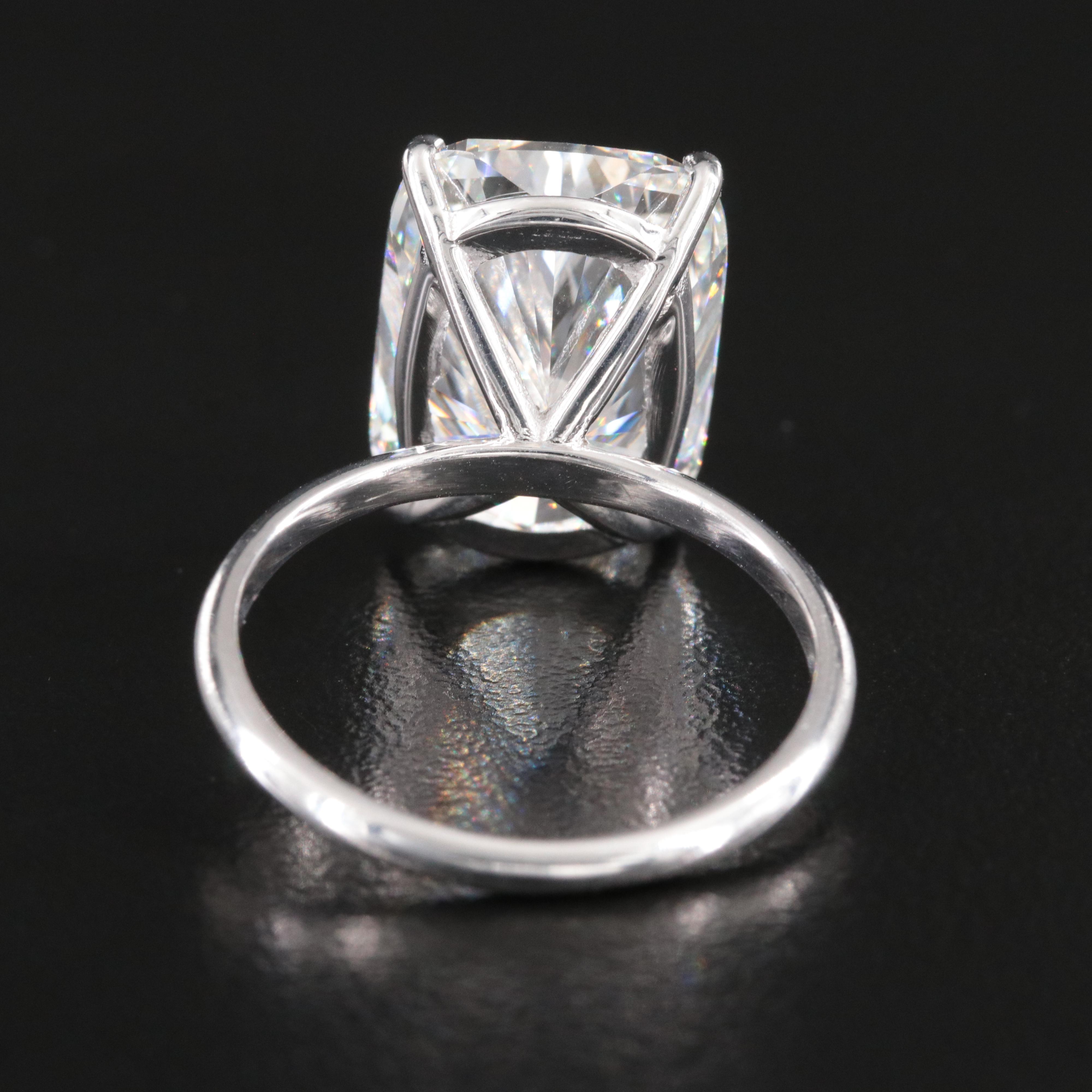 14K 10.22 CT Lab Grown Diamond Solitaire Ring with IGI Report