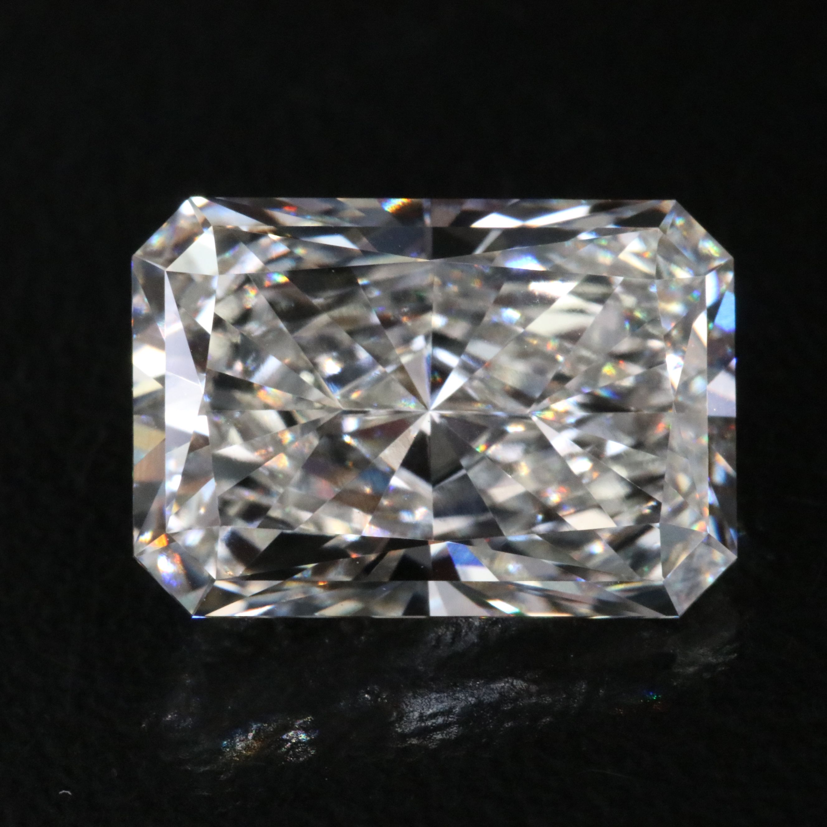 Loose 4.91 CT Lab Grown Diamond with IGI Report
