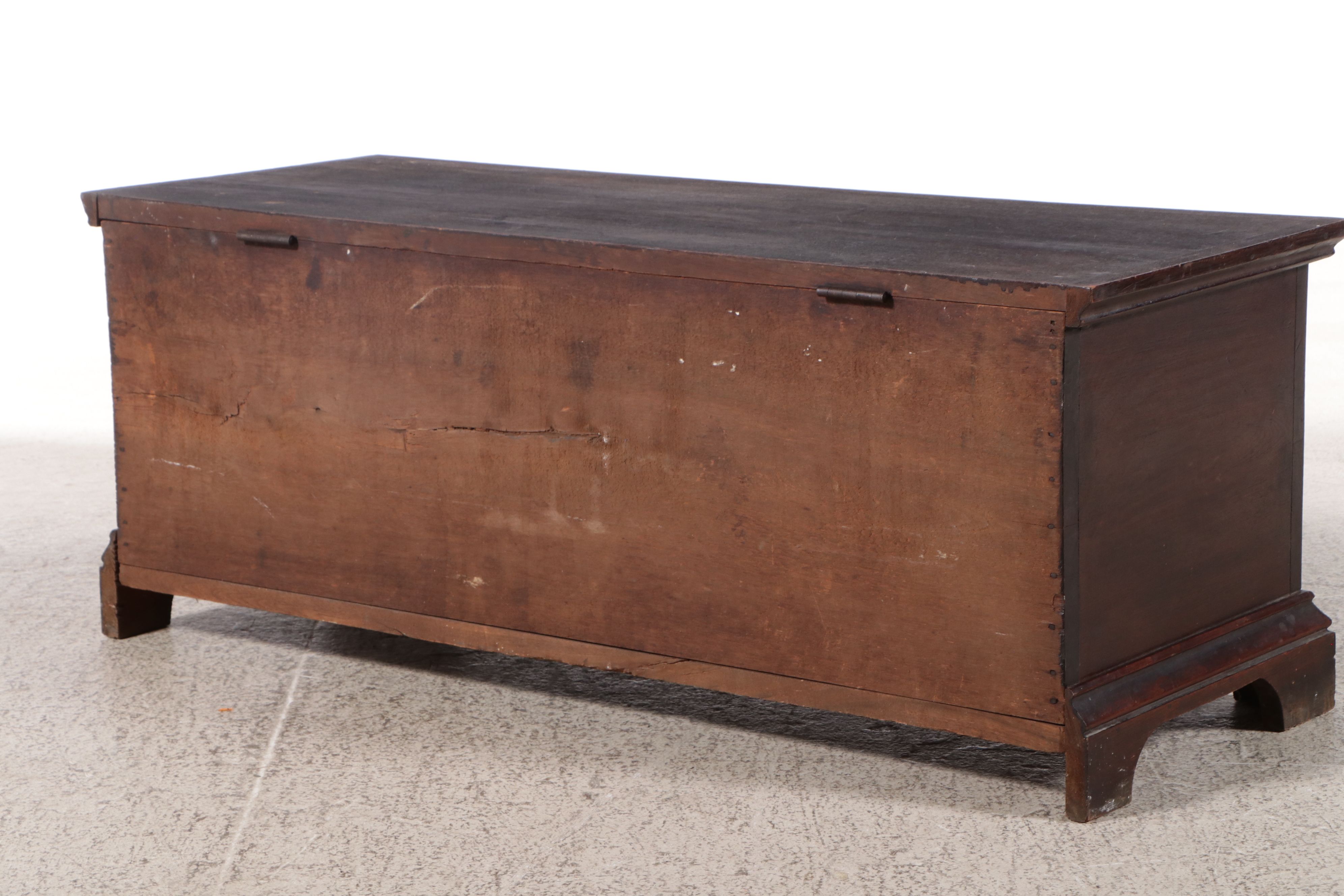Federal Blanket Chest